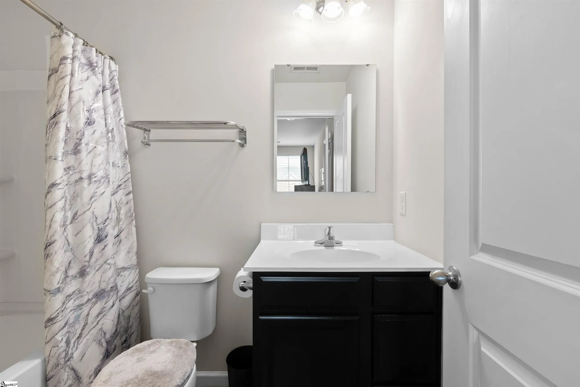 Property Slideshow image 17 of 28 | 307 maplestead farms ct, Greenville, SC, 29617