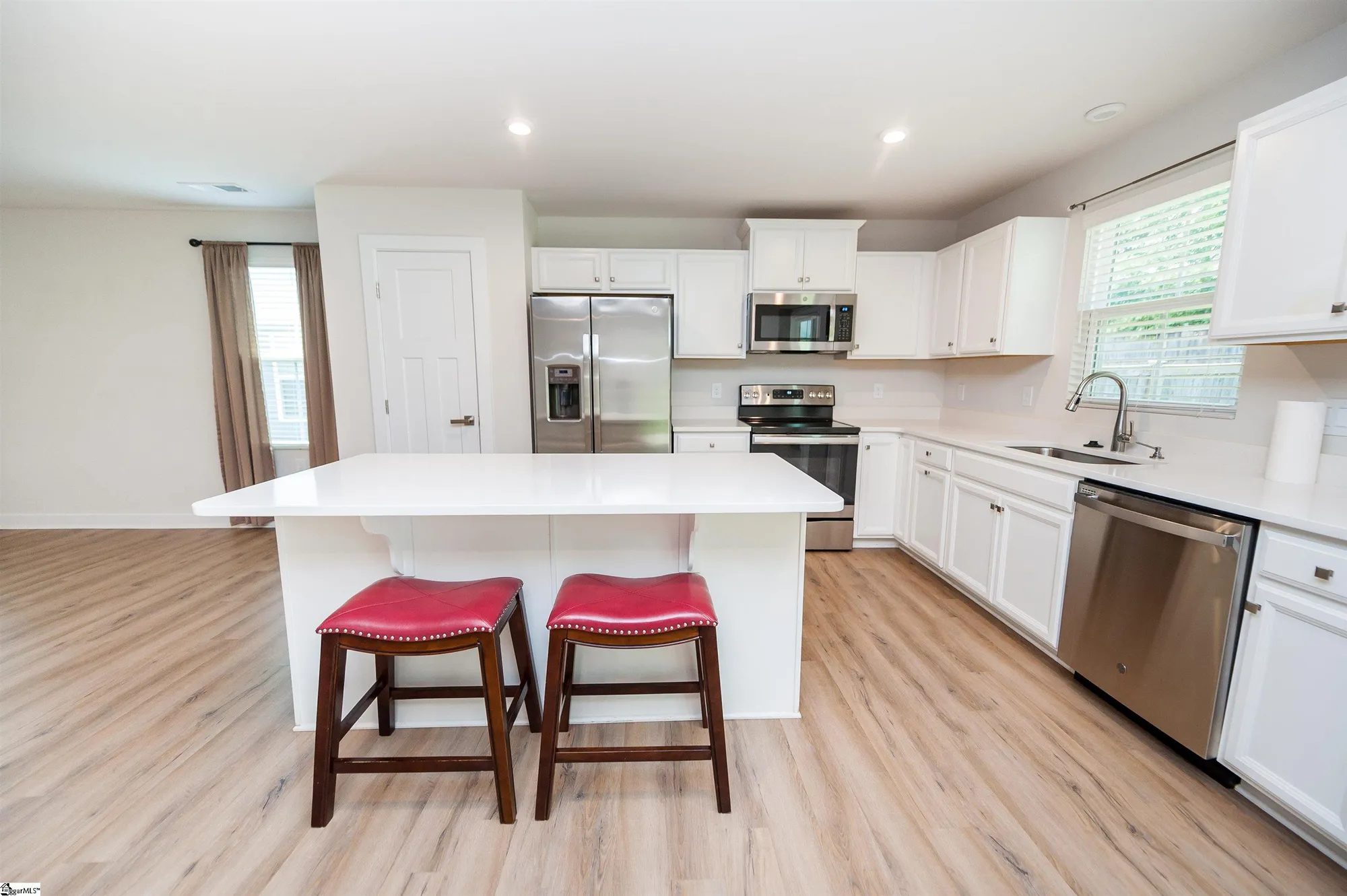 Property Slideshow image 7 of 31 | 640 hardwood dr, Boiling Springs, SC, 29316