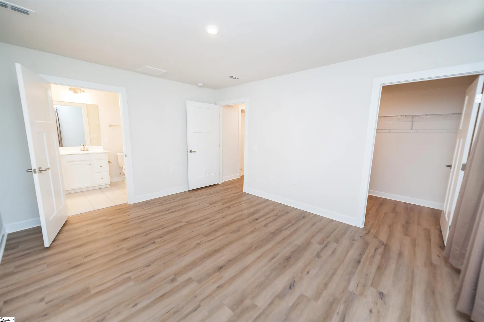 Property Slideshow image 15 of 31 | 640 hardwood dr, Boiling Springs, SC, 29316