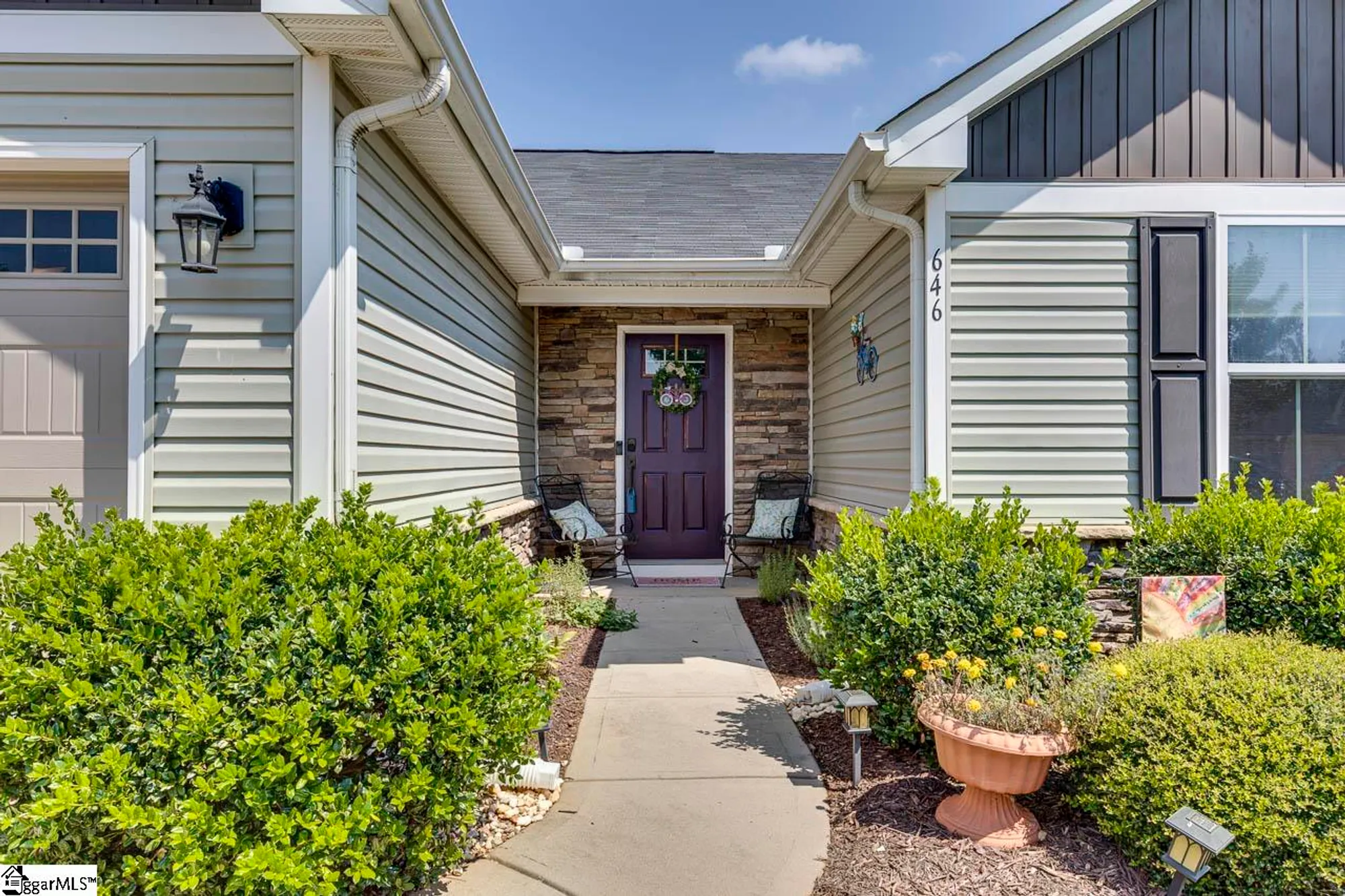 Property Slideshow image 5 of 34 | 646 lynndale ct, Greenville, SC, 29617