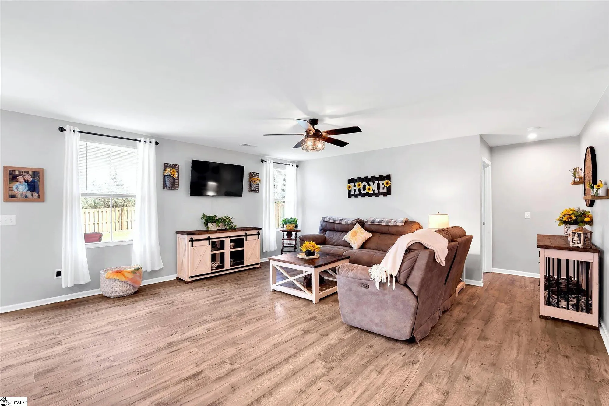 Property Slideshow image 10 of 34 | 618 maplestead farms ct, Greenville, SC, 29617