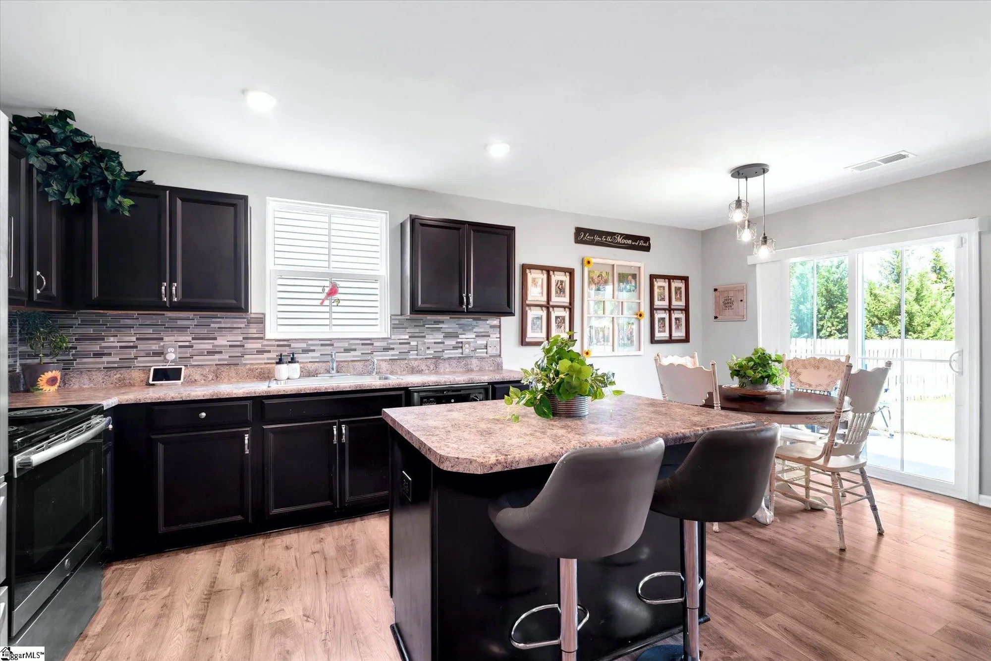 Property Slideshow image 14 of 34 | 618 maplestead farms ct, Greenville, SC, 29617