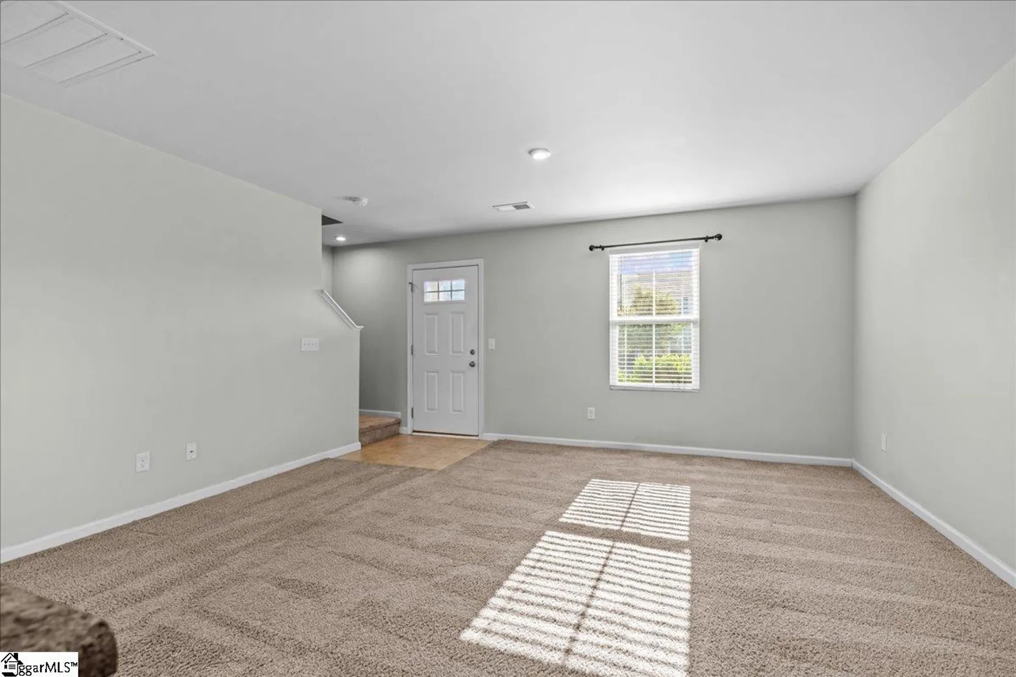 Property Slideshow image 7 of 24 | 11 torrington dr, Greenville, SC, 29617