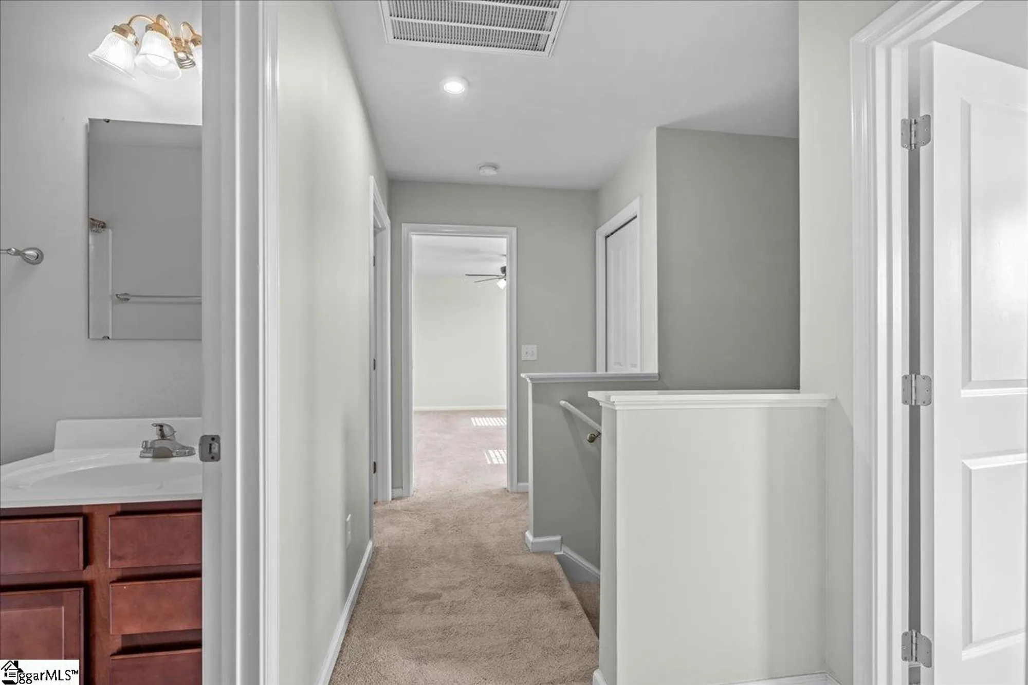 Property Slideshow image 12 of 24 | 11 torrington dr, Greenville, SC, 29617