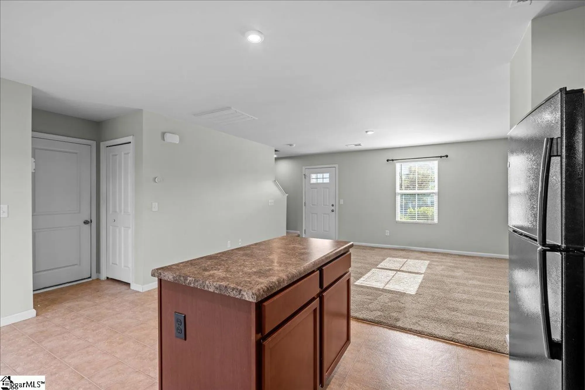 Property Slideshow image 3 of 24 | 11 torrington dr, Greenville, SC, 29617