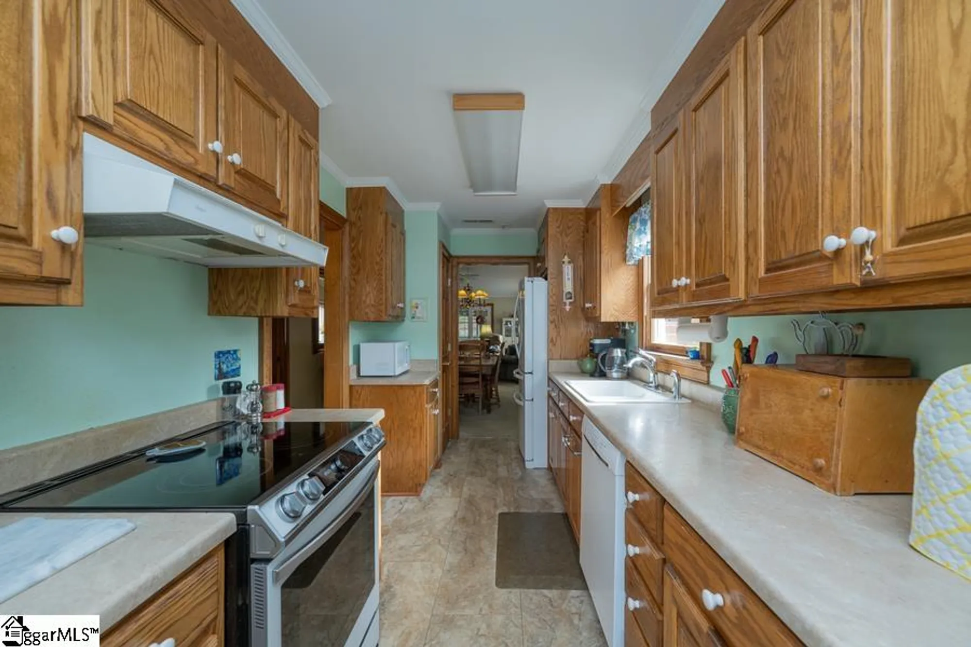 Property Slideshow image 6 of 32 | 123 hummingbird rdg, Greenville, SC, 29605