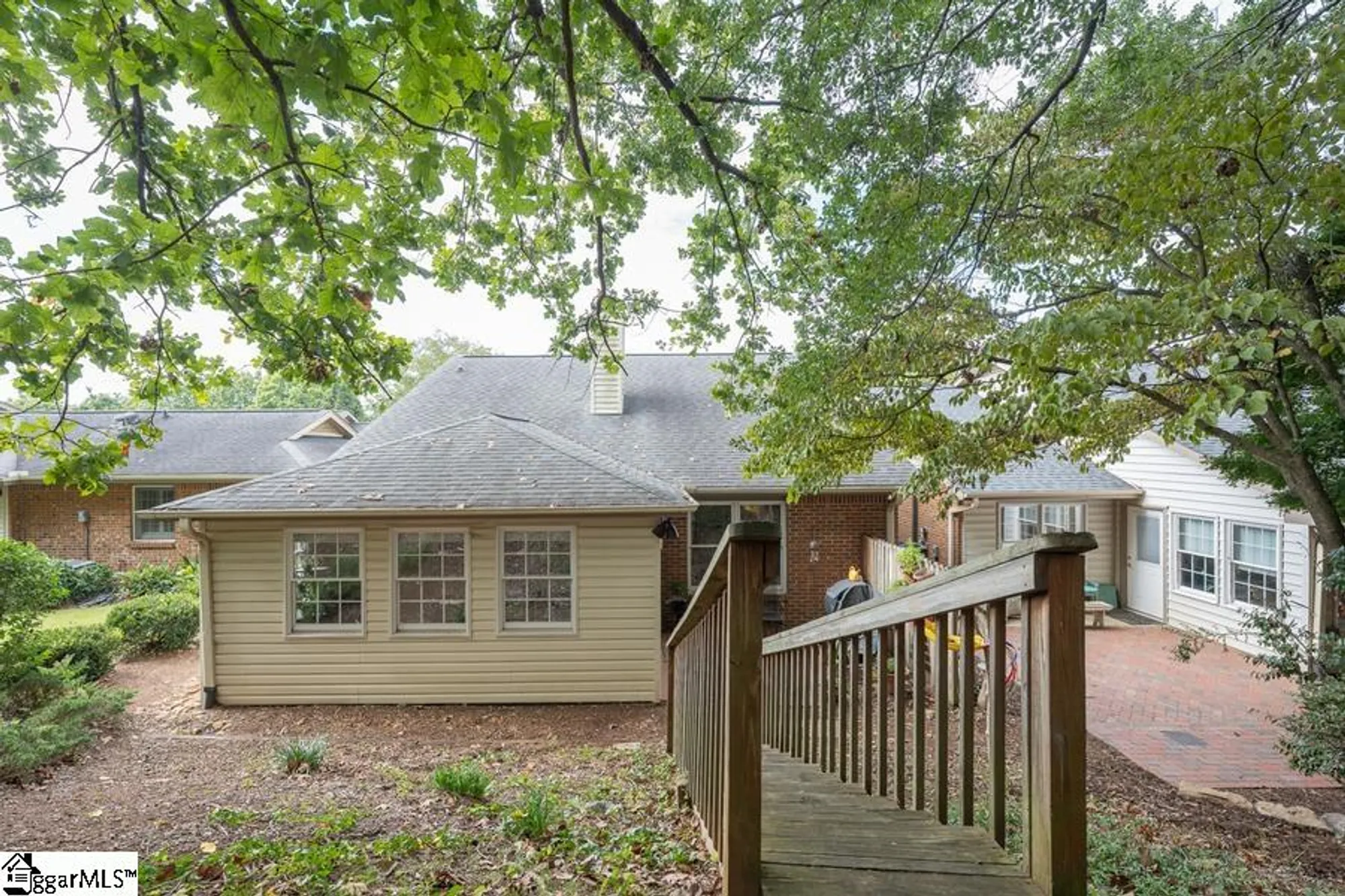 Property Slideshow image 27 of 32 | 123 hummingbird rdg, Greenville, SC, 29605