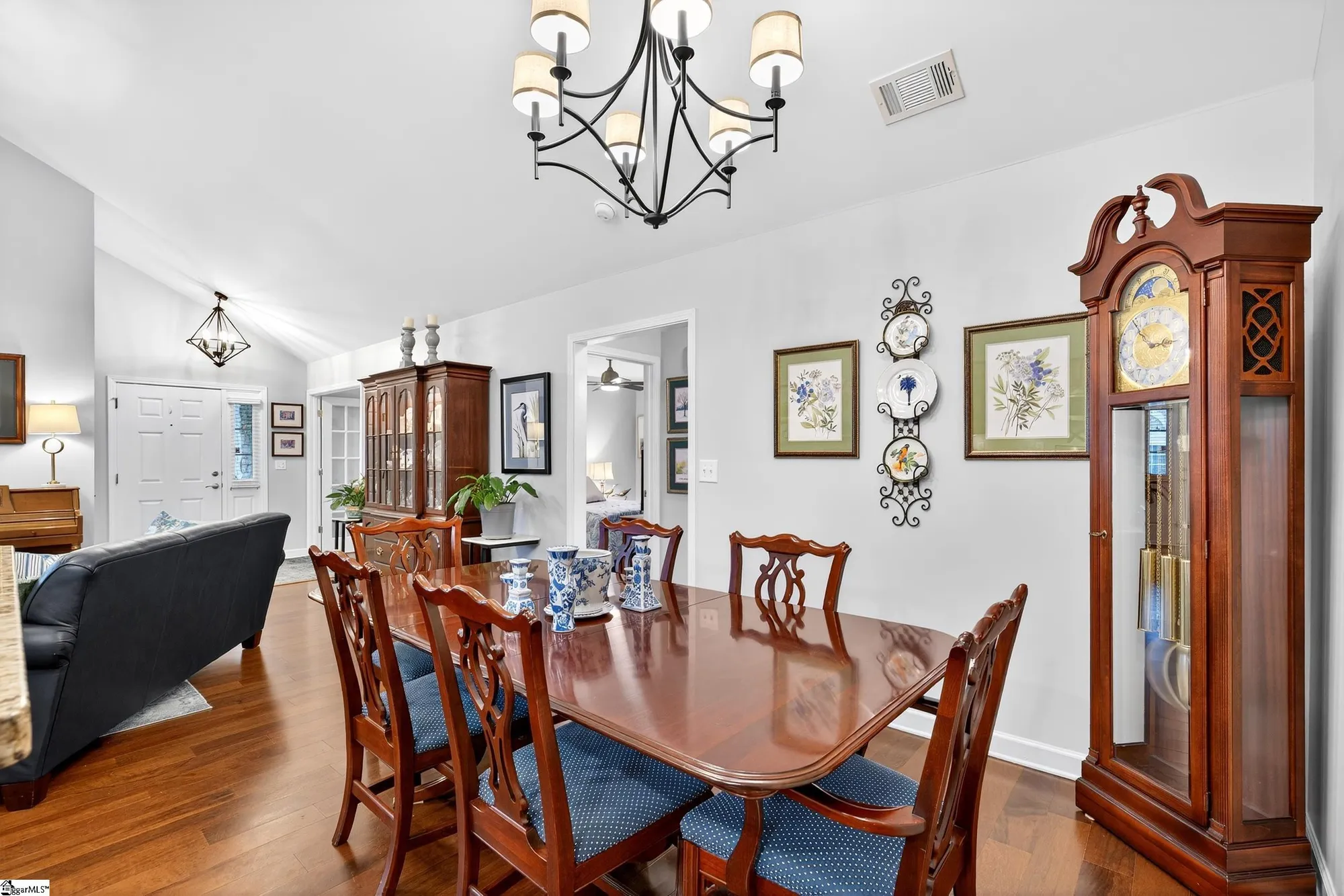 Property Slideshow image 14 of 31 | 161 ravines ln, Spartanburg, SC, 29301