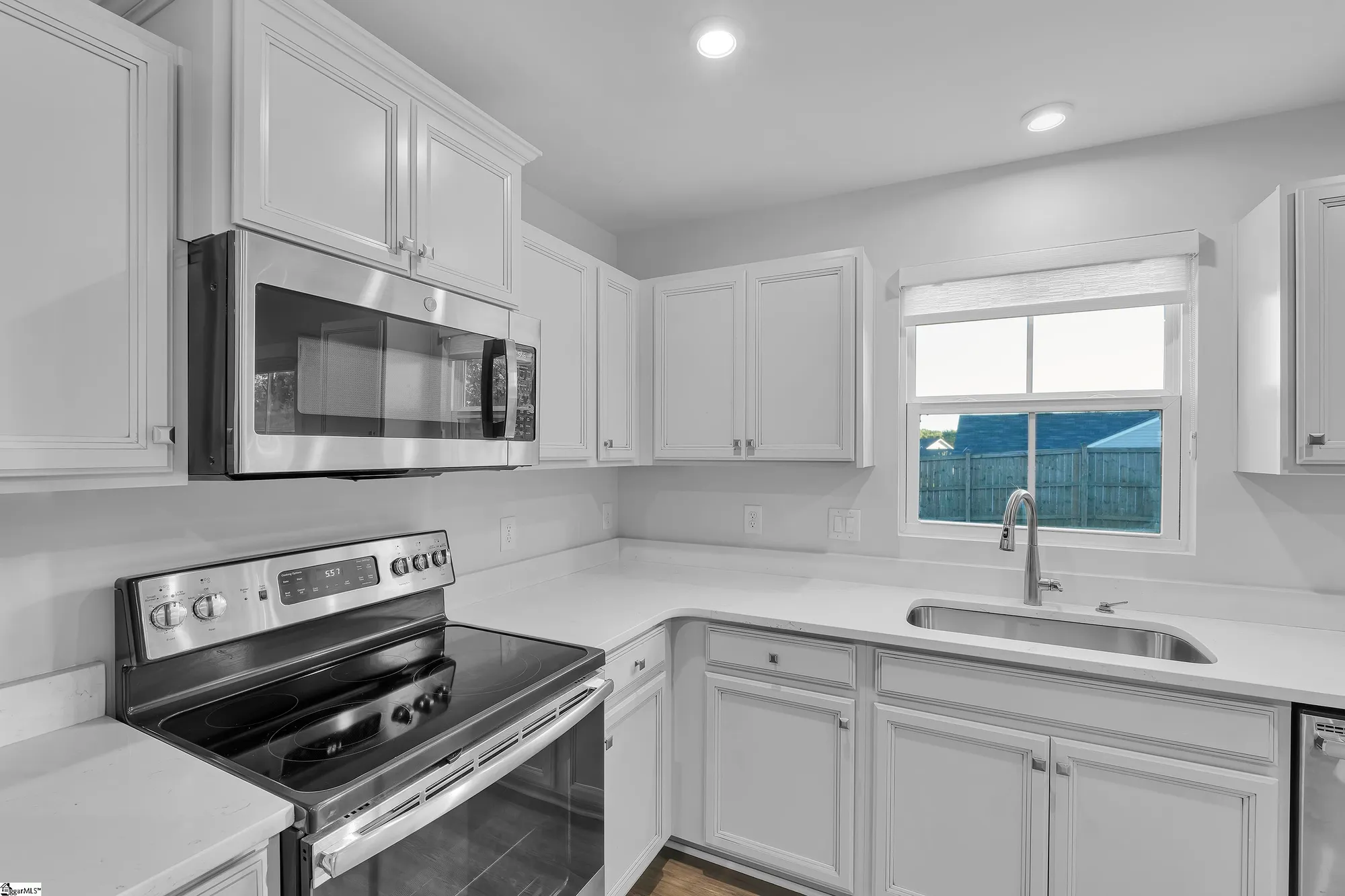 Property Slideshow image 8 of 26 | 803 shady oak ct, Boiling Springs, SC, 29316