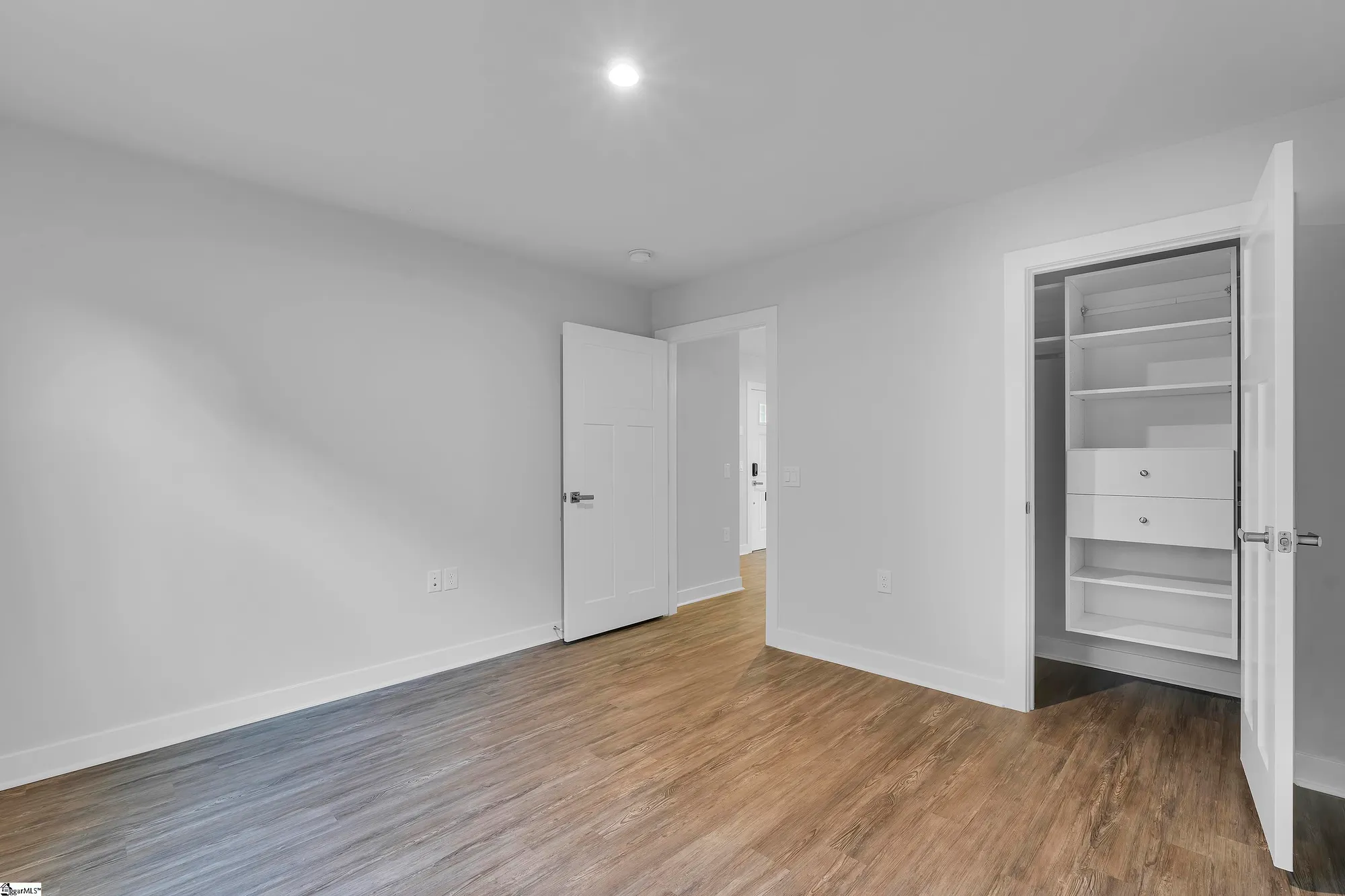 Property Slideshow image 16 of 26 | 803 shady oak ct, Boiling Springs, SC, 29316