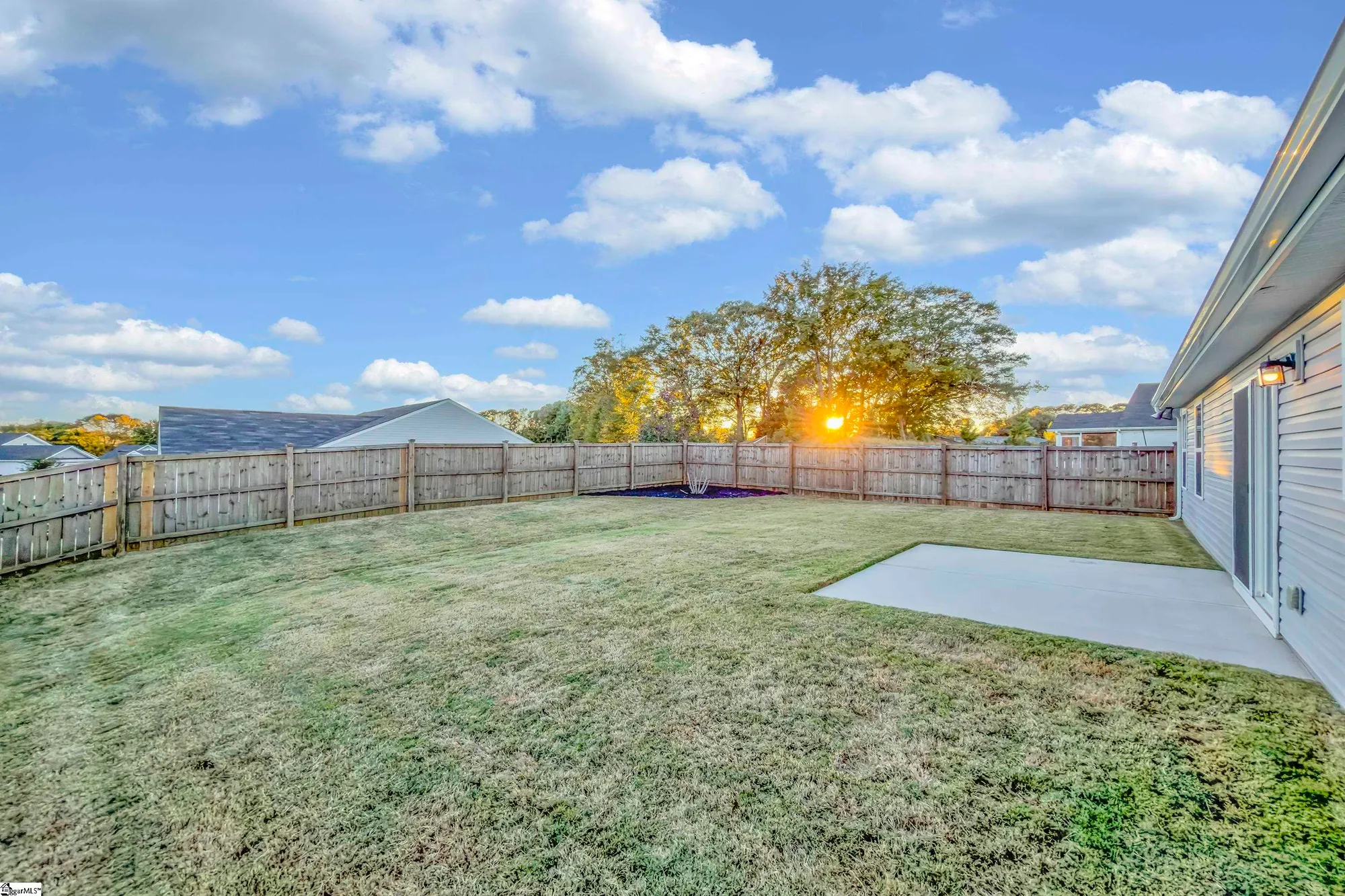 Property Slideshow image 20 of 26 | 803 shady oak ct, Boiling Springs, SC, 29316