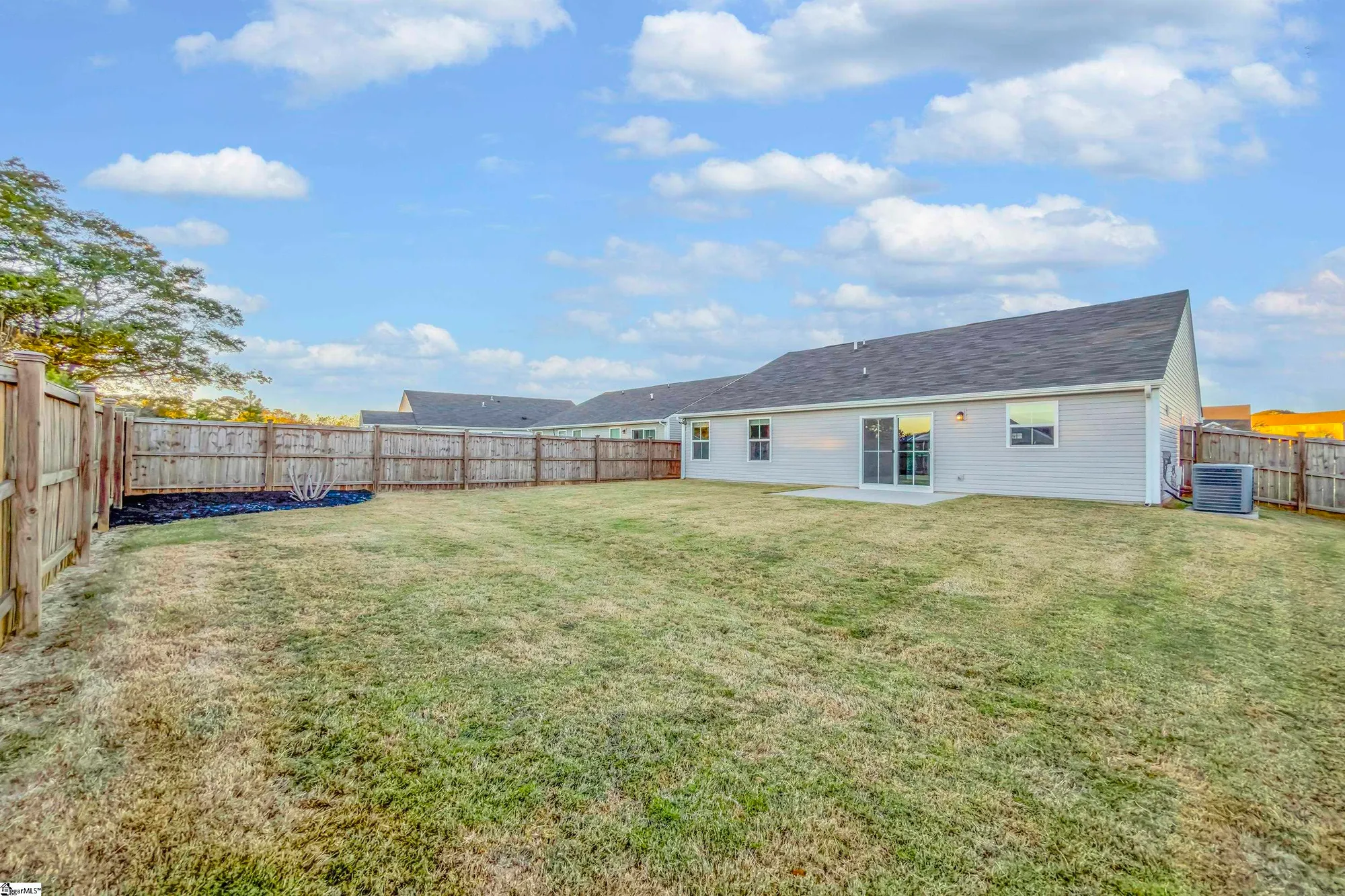 Property Slideshow image 21 of 26 | 803 shady oak ct, Boiling Springs, SC, 29316