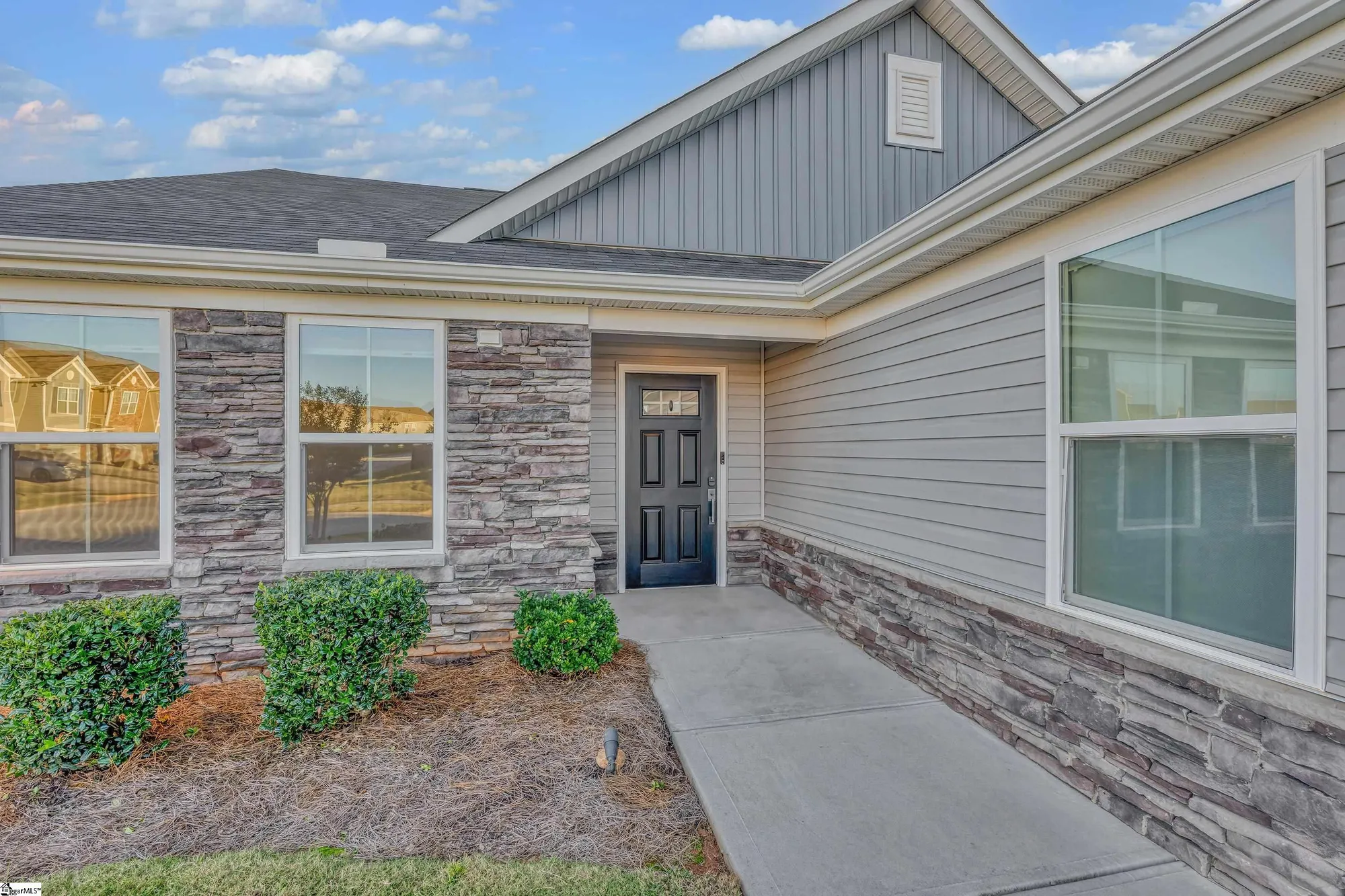 Property Slideshow image 23 of 26 | 803 shady oak ct, Boiling Springs, SC, 29316