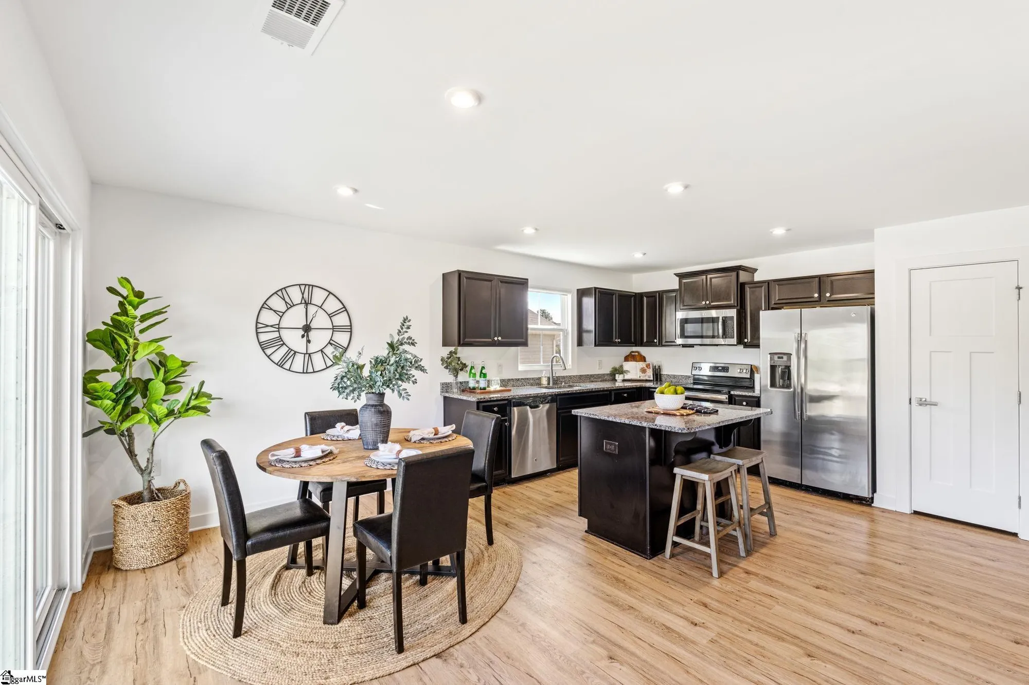 Property Slideshow image 21 of 37 | 105 fairmeadow way, Greenville, SC, 29617