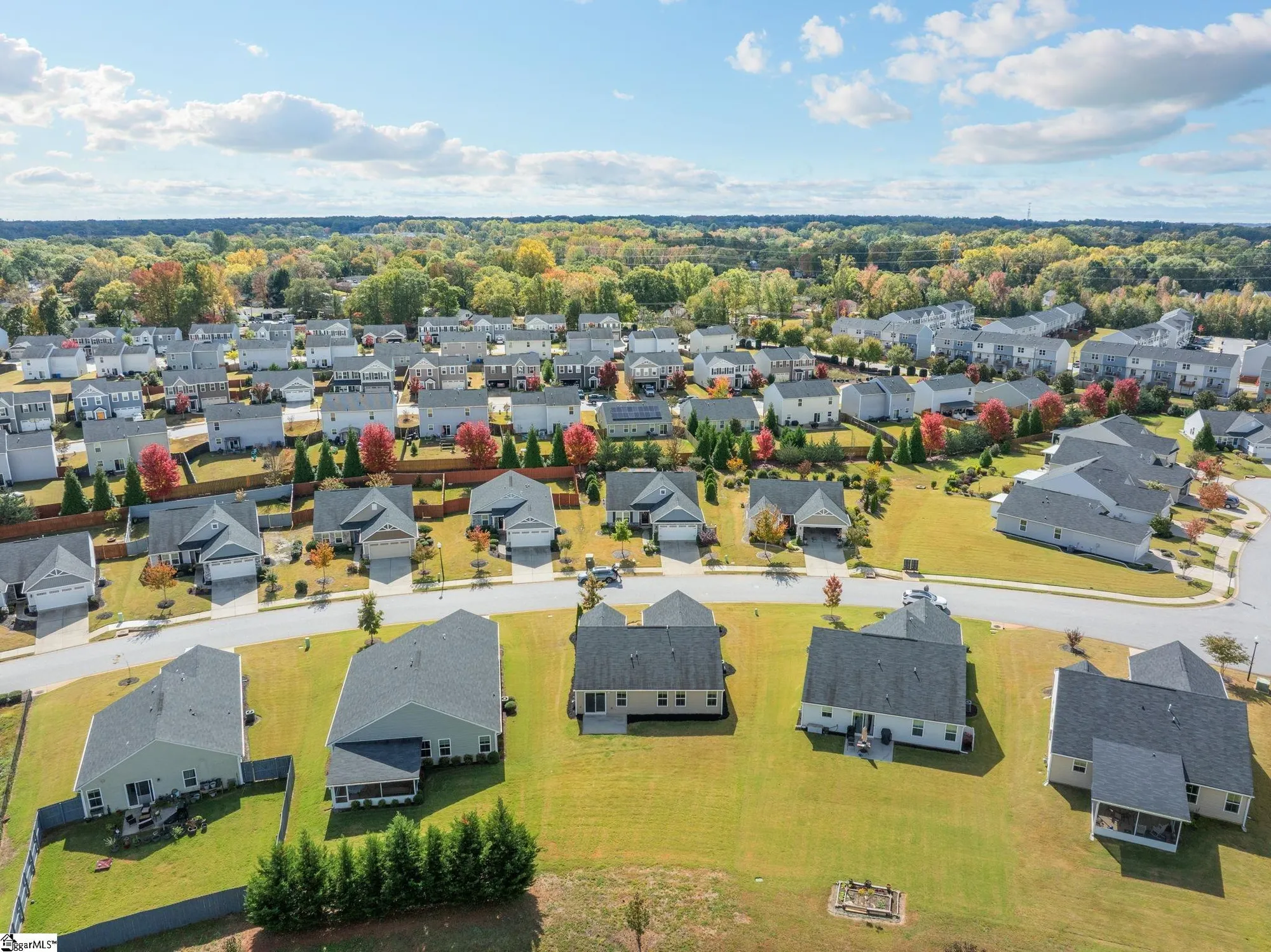 Property Slideshow image 32 of 37 | 105 fairmeadow way, Greenville, SC, 29617