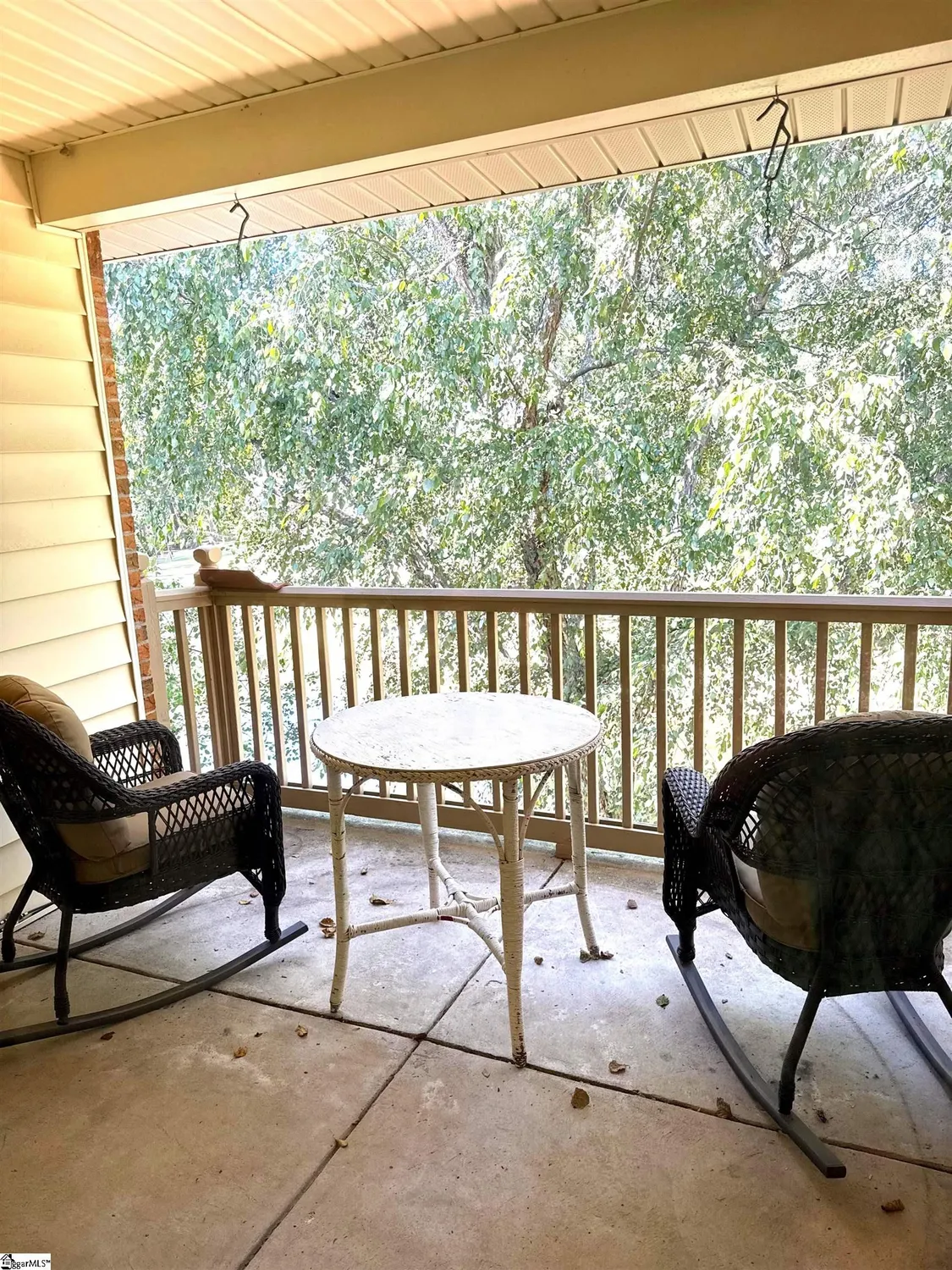 Property Slideshow image 11 of 17 | 110 swansgate pl, Greenville, SC, 29605