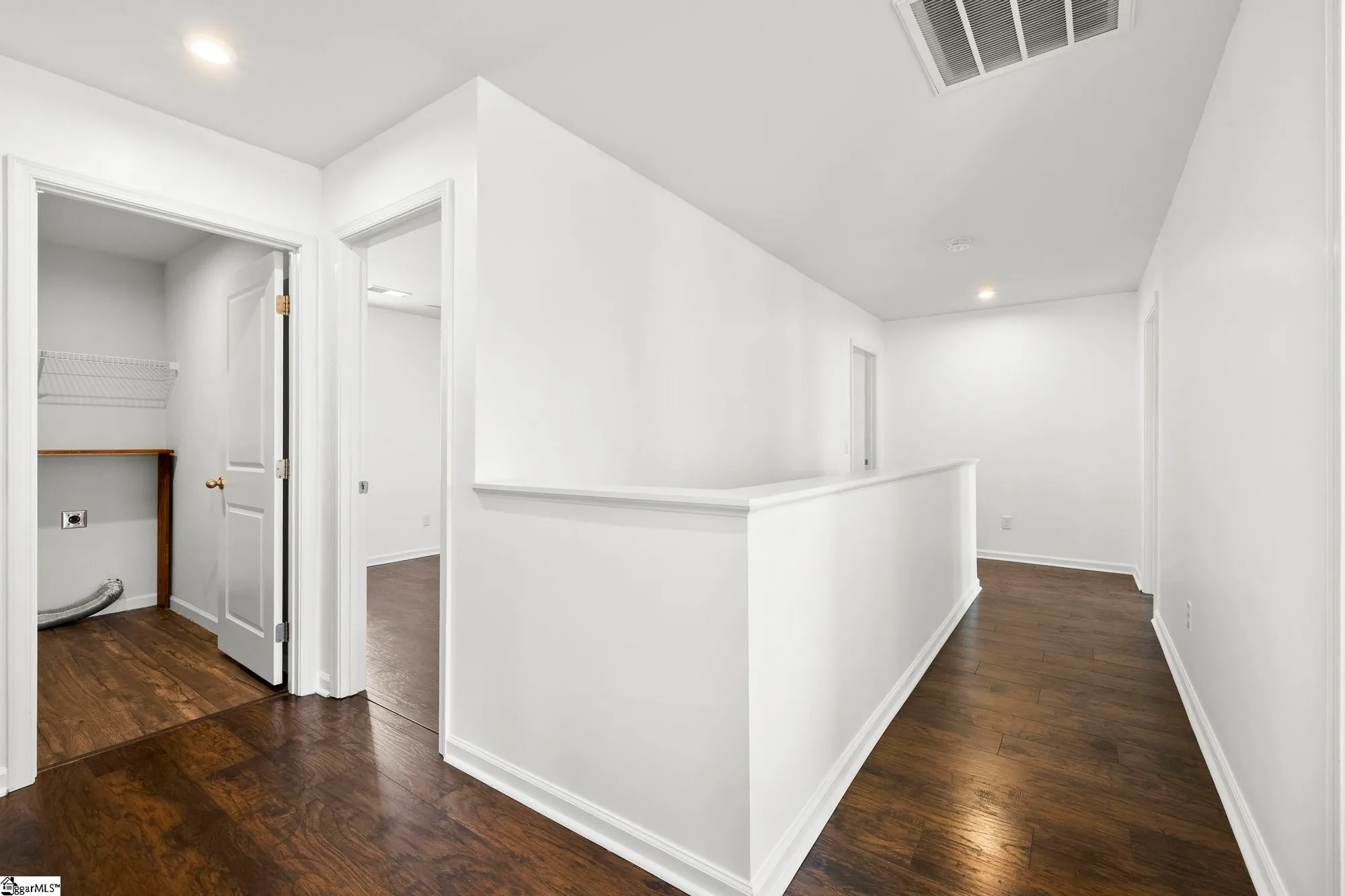 Property Slideshow image 18 of 41 | 805 danforth dr, Greenville, SC, 29617