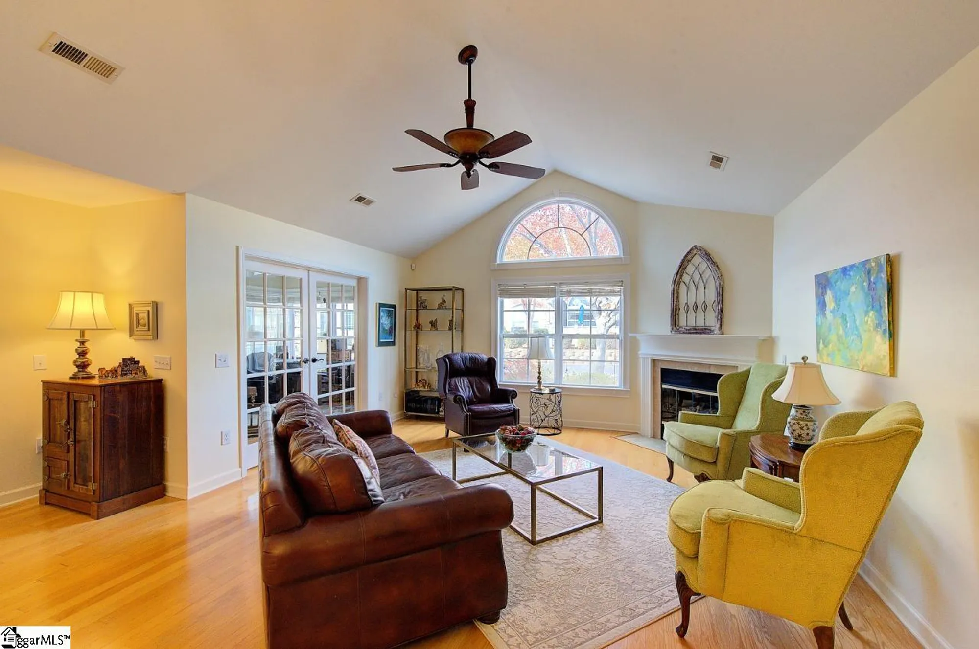 Property Slideshow image 5 of 35 | 142 ravines ln, Spartanburg, SC, 29301