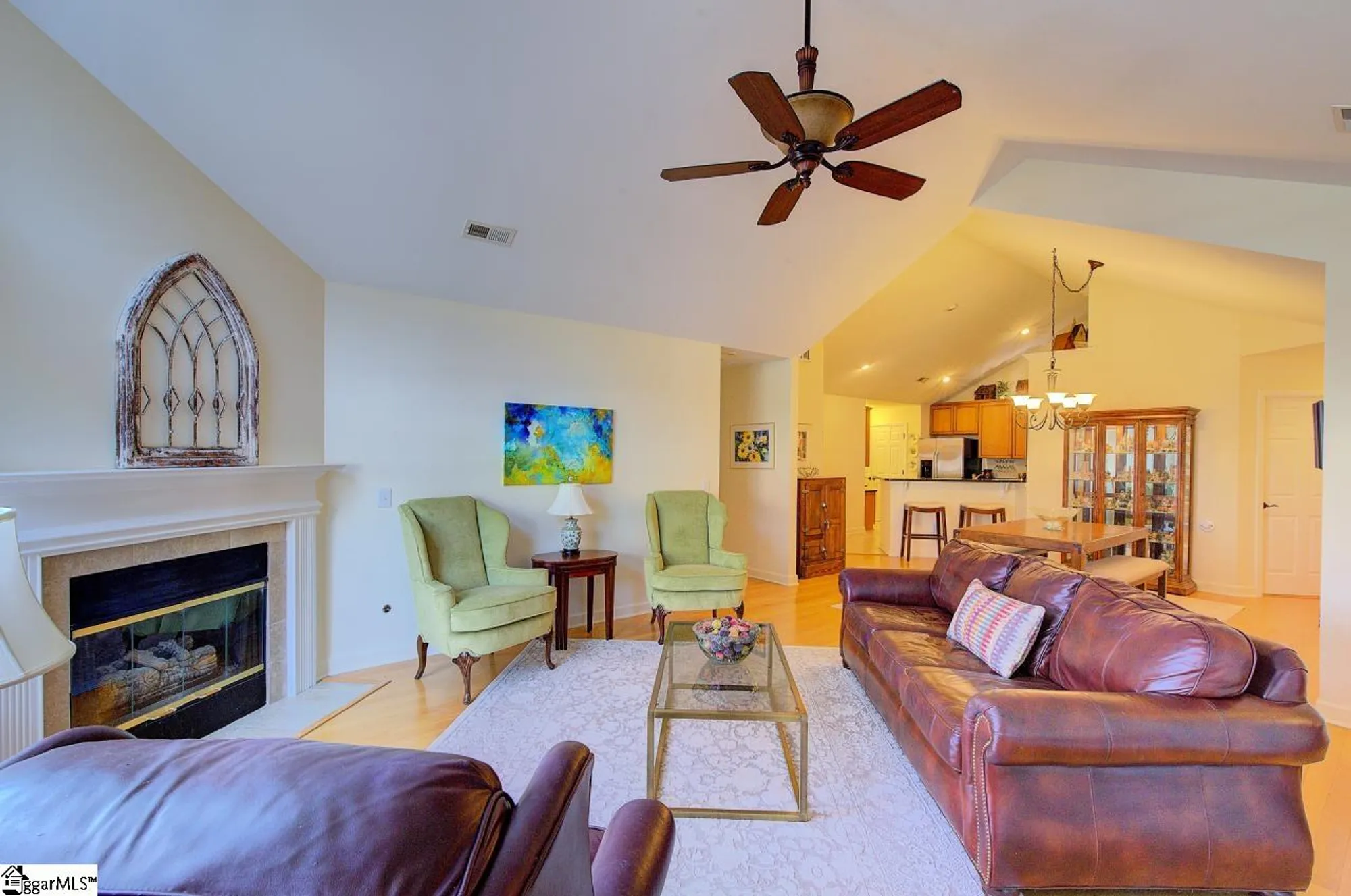 Property Slideshow image 7 of 35 | 142 ravines ln, Spartanburg, SC, 29301