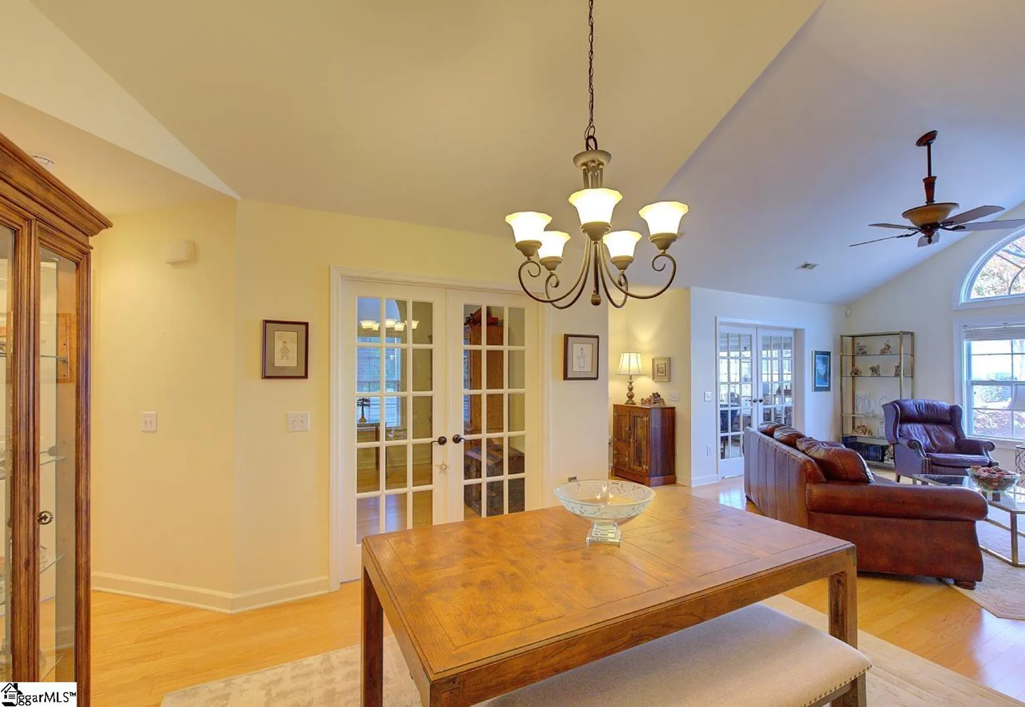 Property Slideshow image 11 of 35 | 142 ravines ln, Spartanburg, SC, 29301