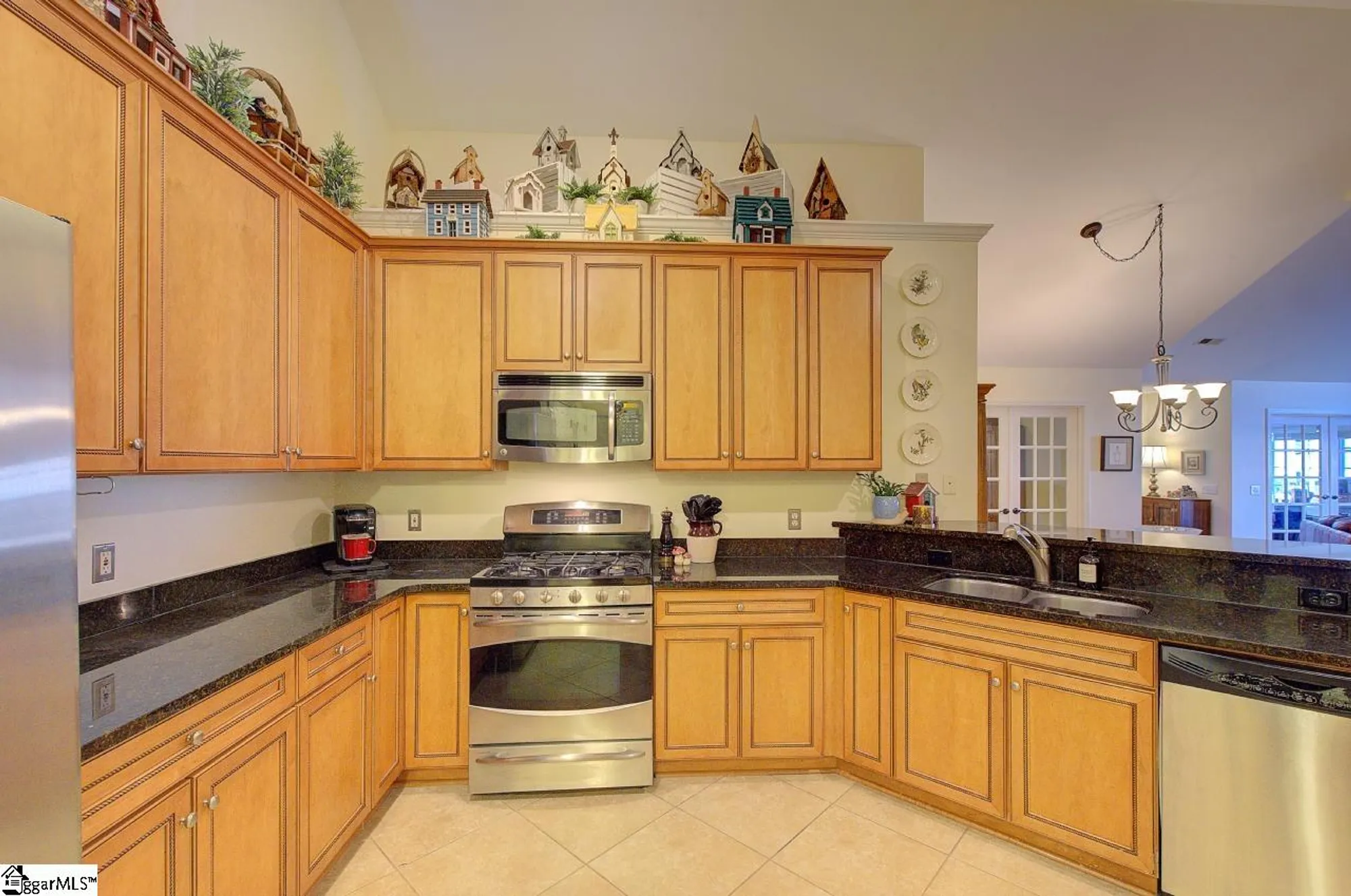 Property Slideshow image 15 of 35 | 142 ravines ln, Spartanburg, SC, 29301