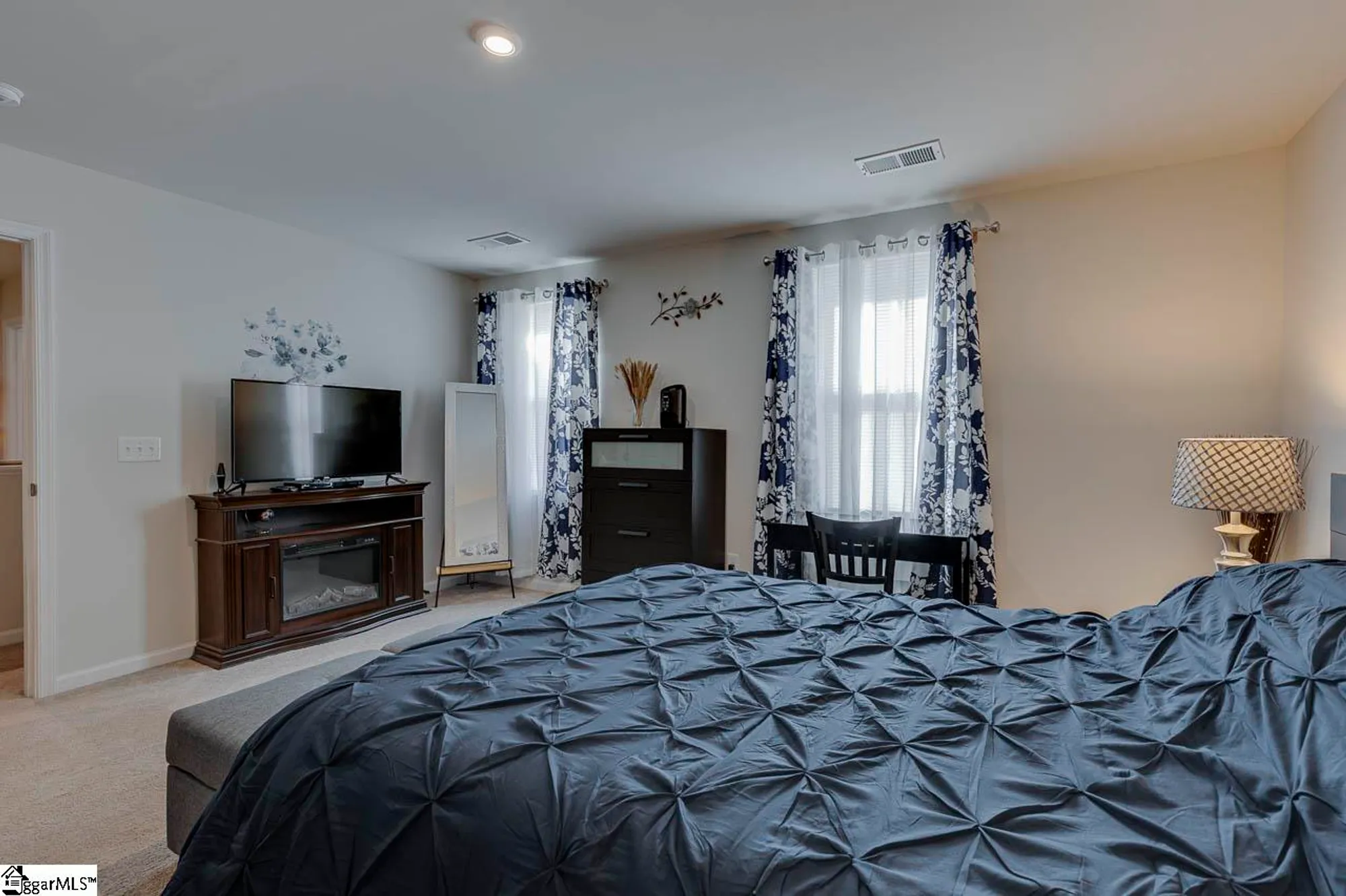 Property Slideshow image 25 of 35 | 332 maplestead farms ct, Greenville, SC, 29617