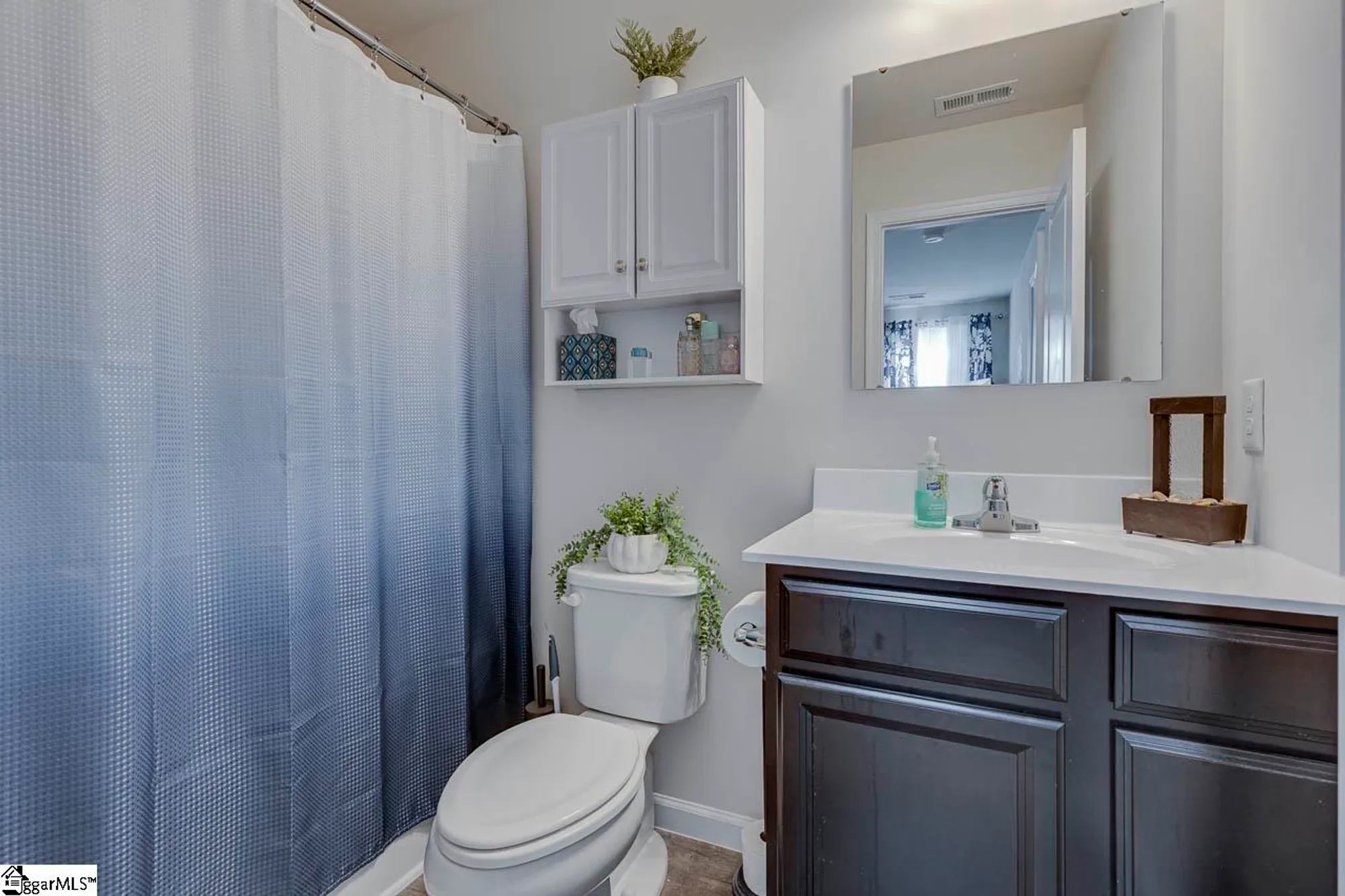 Property Slideshow image 26 of 35 | 332 maplestead farms ct, Greenville, SC, 29617