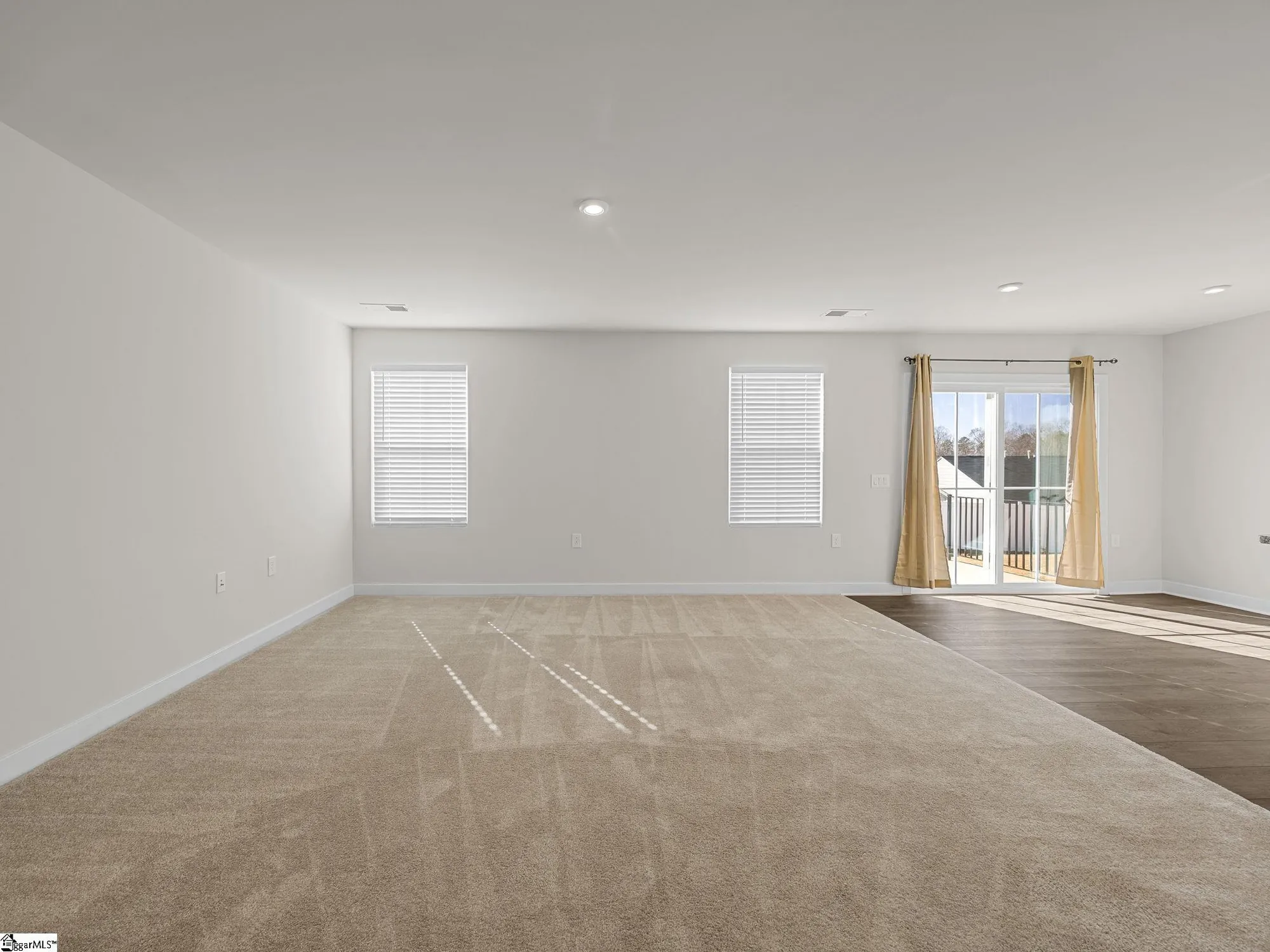 Property Slideshow image 12 of 36 | 921 blue willow ct, Spartanburg, SC, 29302