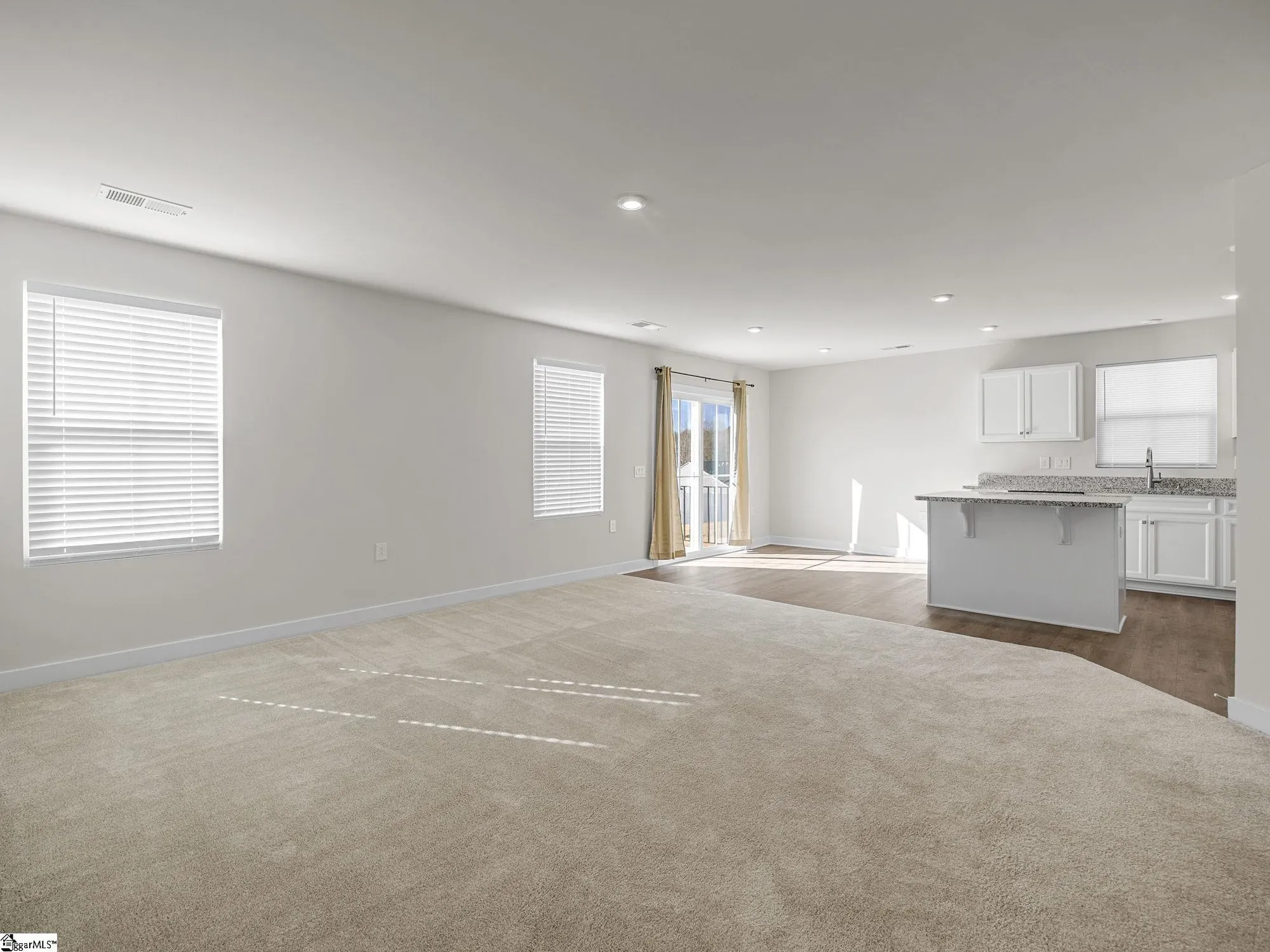 Property Slideshow image 13 of 36 | 921 blue willow ct, Spartanburg, SC, 29302