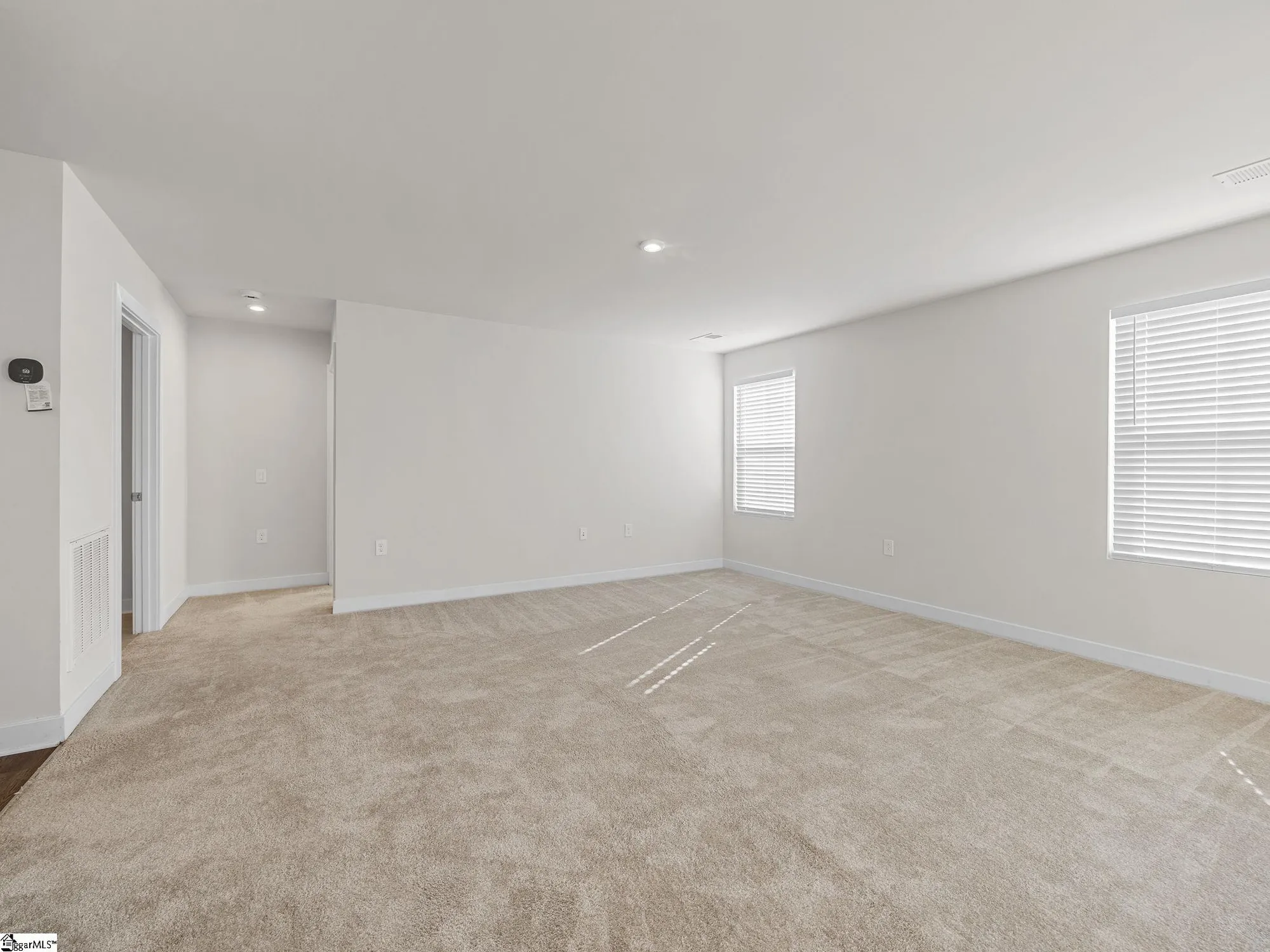 Property Slideshow image 15 of 36 | 921 blue willow ct, Spartanburg, SC, 29302