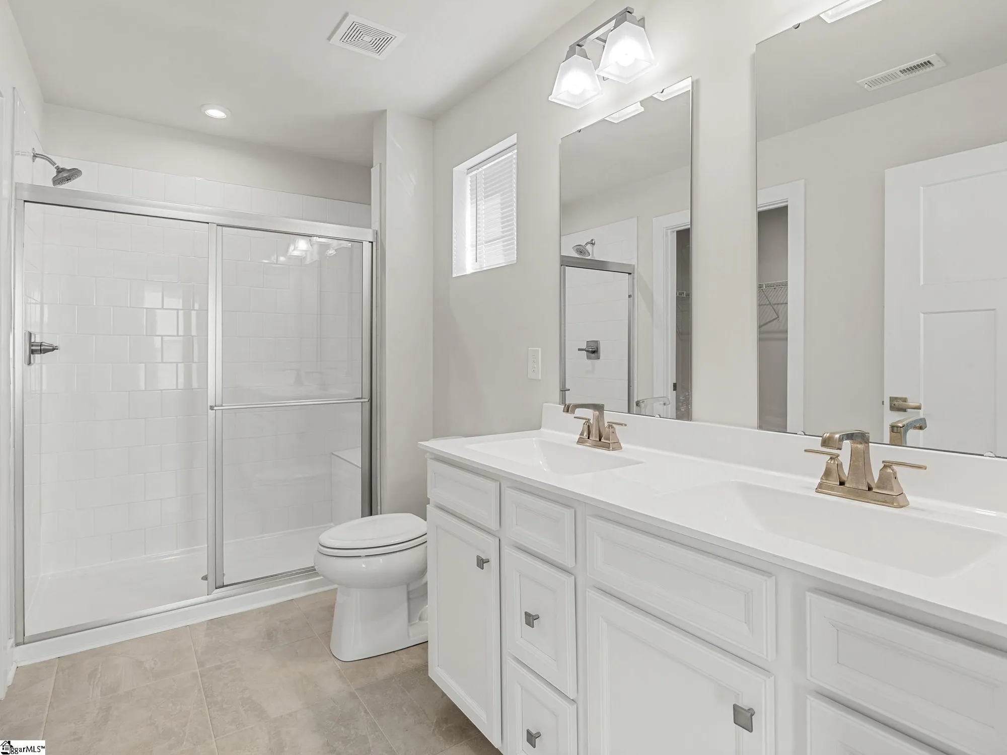 Property Slideshow image 20 of 36 | 921 blue willow ct, Spartanburg, SC, 29302