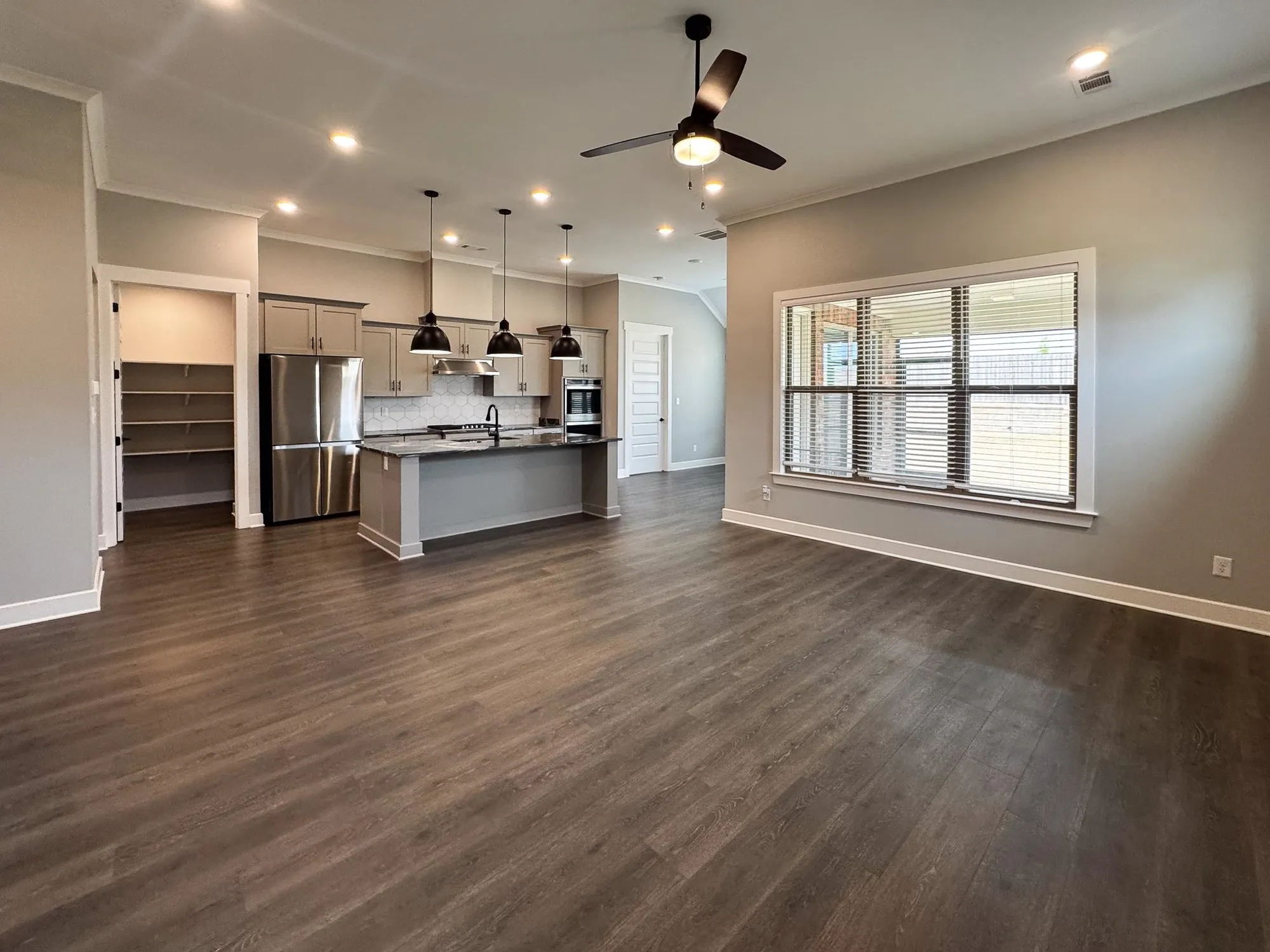 Property Slideshow image 11 of 40 | 5755 hollow oak dr, Arlington, TN, 38002
