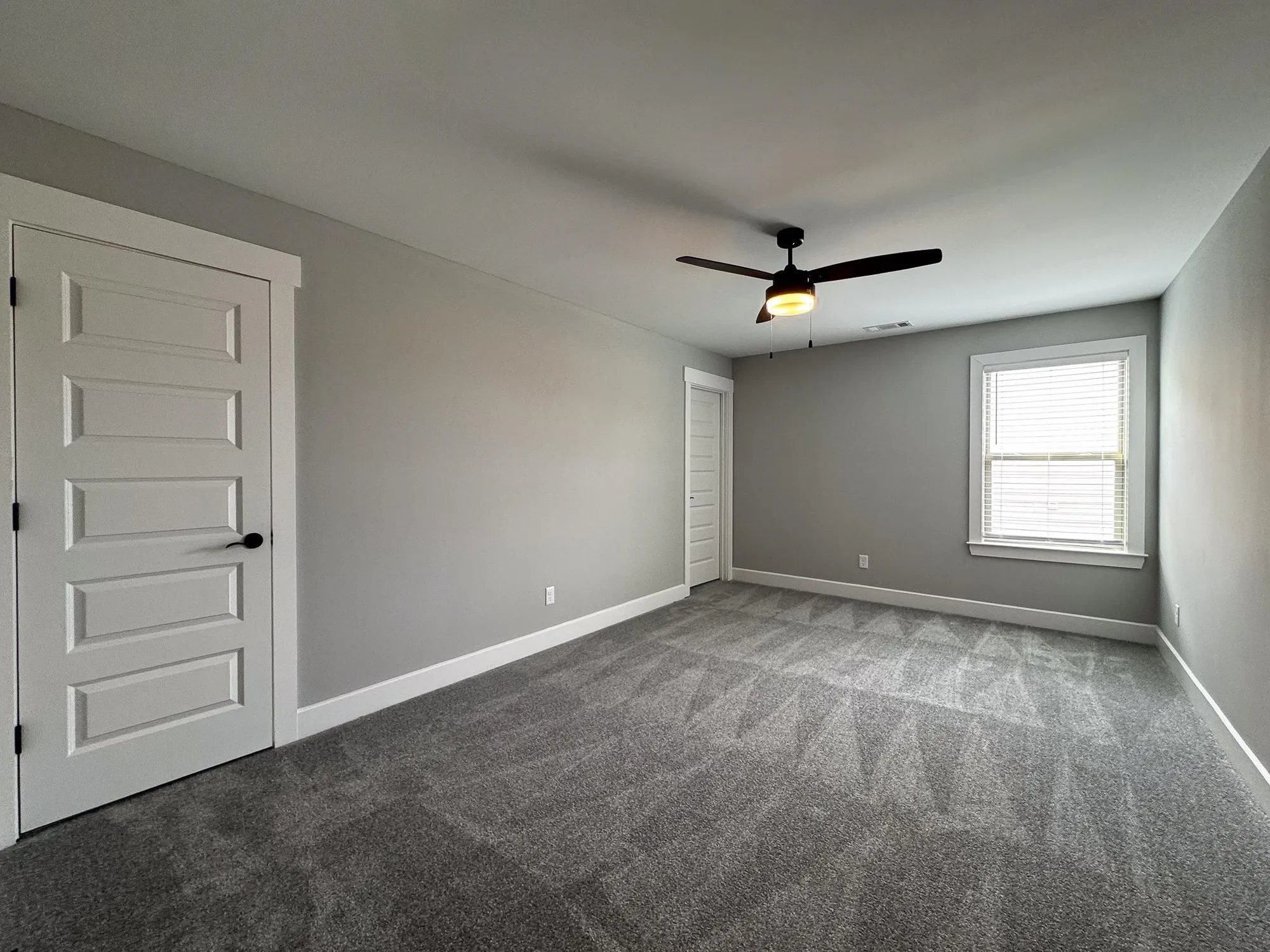 Property Slideshow image 21 of 40 | 5755 hollow oak dr, Arlington, TN, 38002