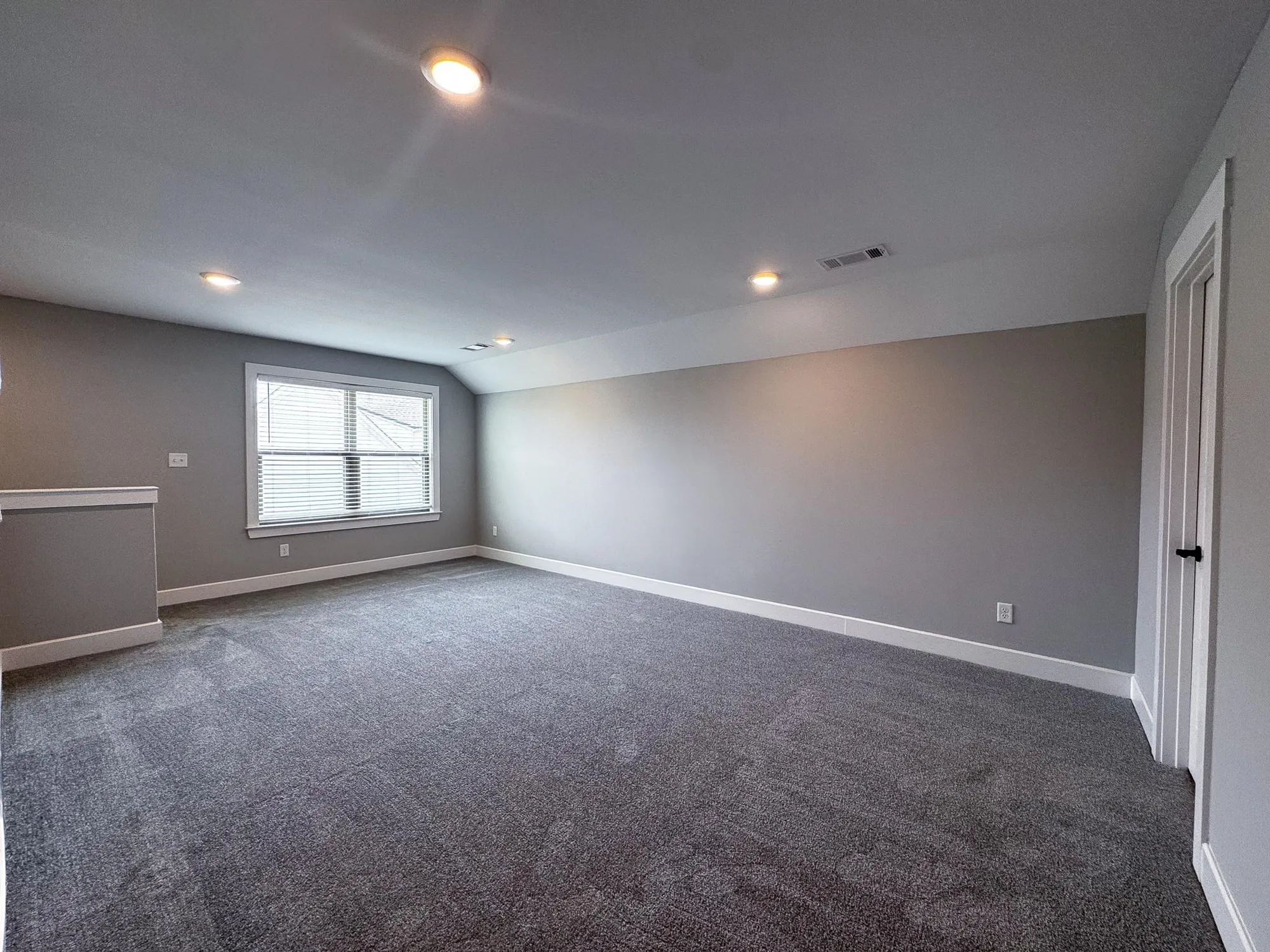 Property Slideshow image 22 of 40 | 5755 hollow oak dr, Arlington, TN, 38002