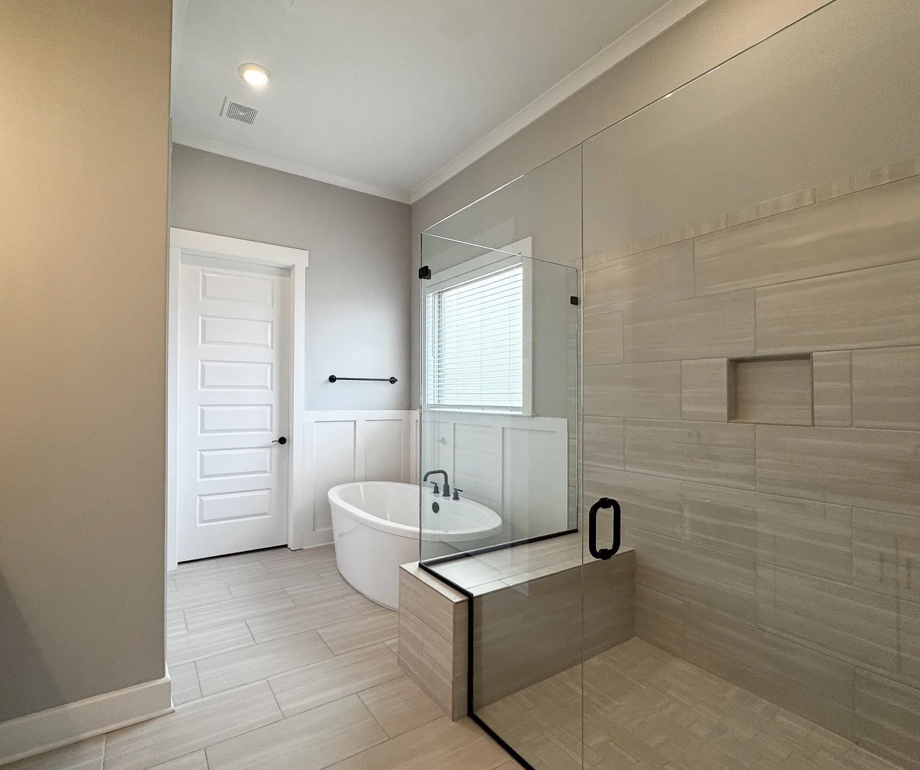 Property Slideshow image 28 of 40 | 5755 hollow oak dr, Arlington, TN, 38002