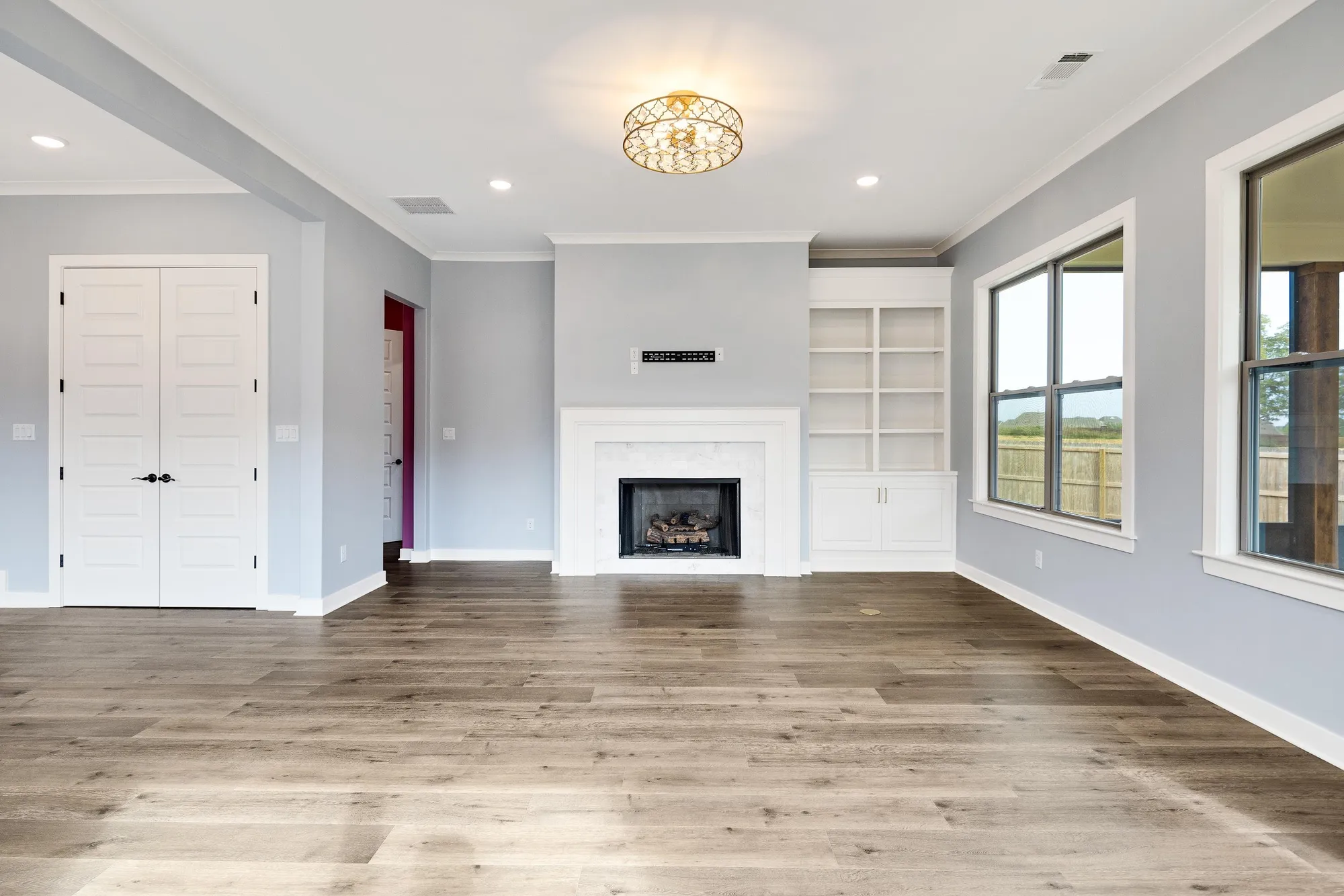 Property Slideshow image 10 of 38 | 12778 hollow oak dr n, Arlington, TN, 38002