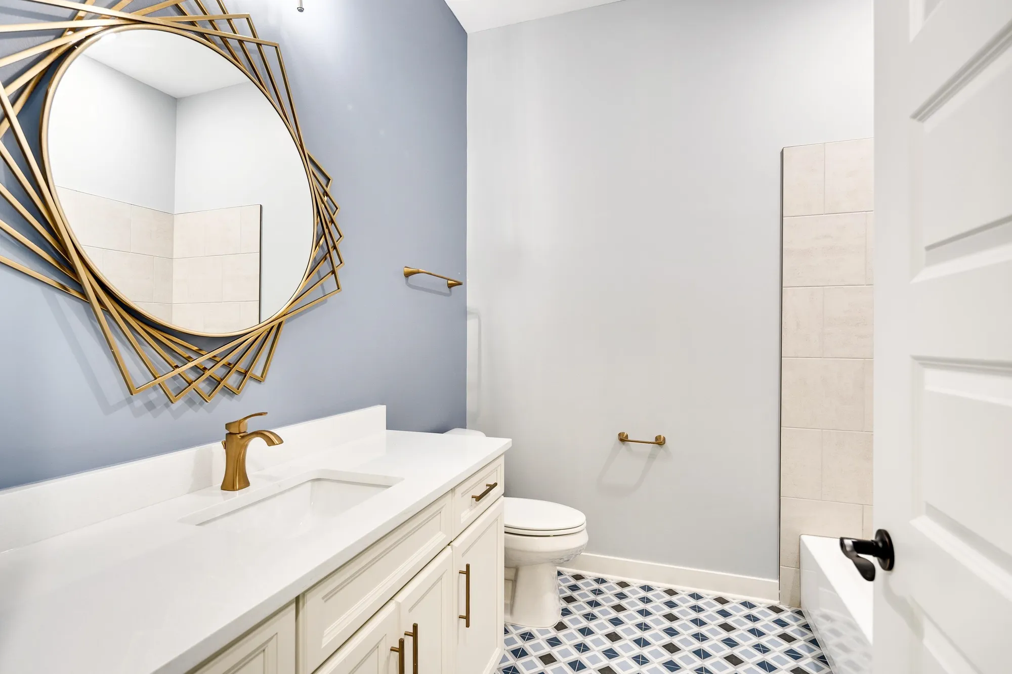 Property Slideshow image 24 of 38 | 12778 hollow oak dr n, Arlington, TN, 38002