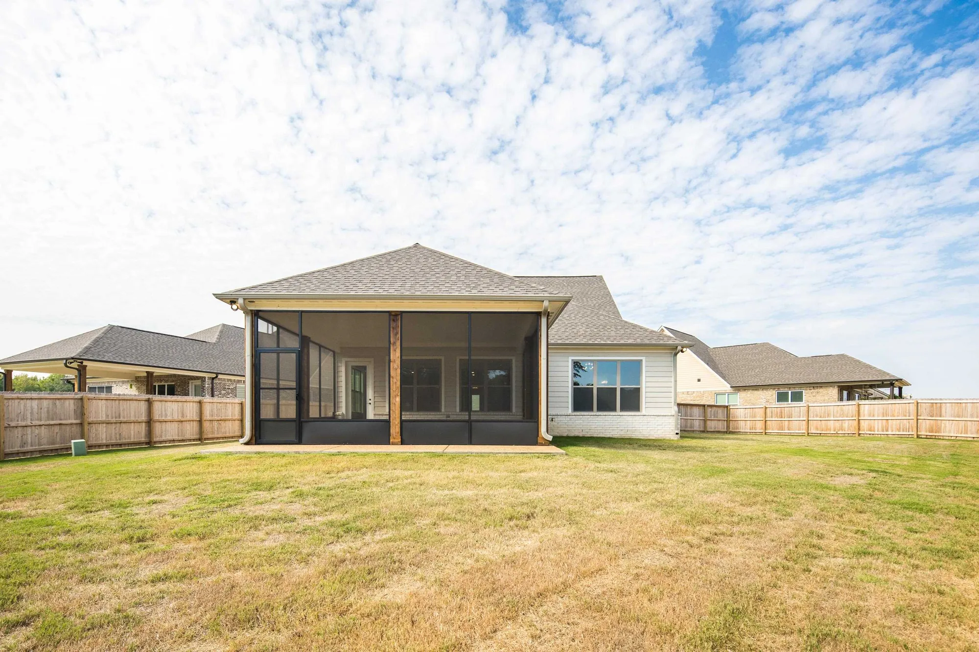 Property Slideshow image 34 of 38 | 12778 hollow oak dr n, Arlington, TN, 38002