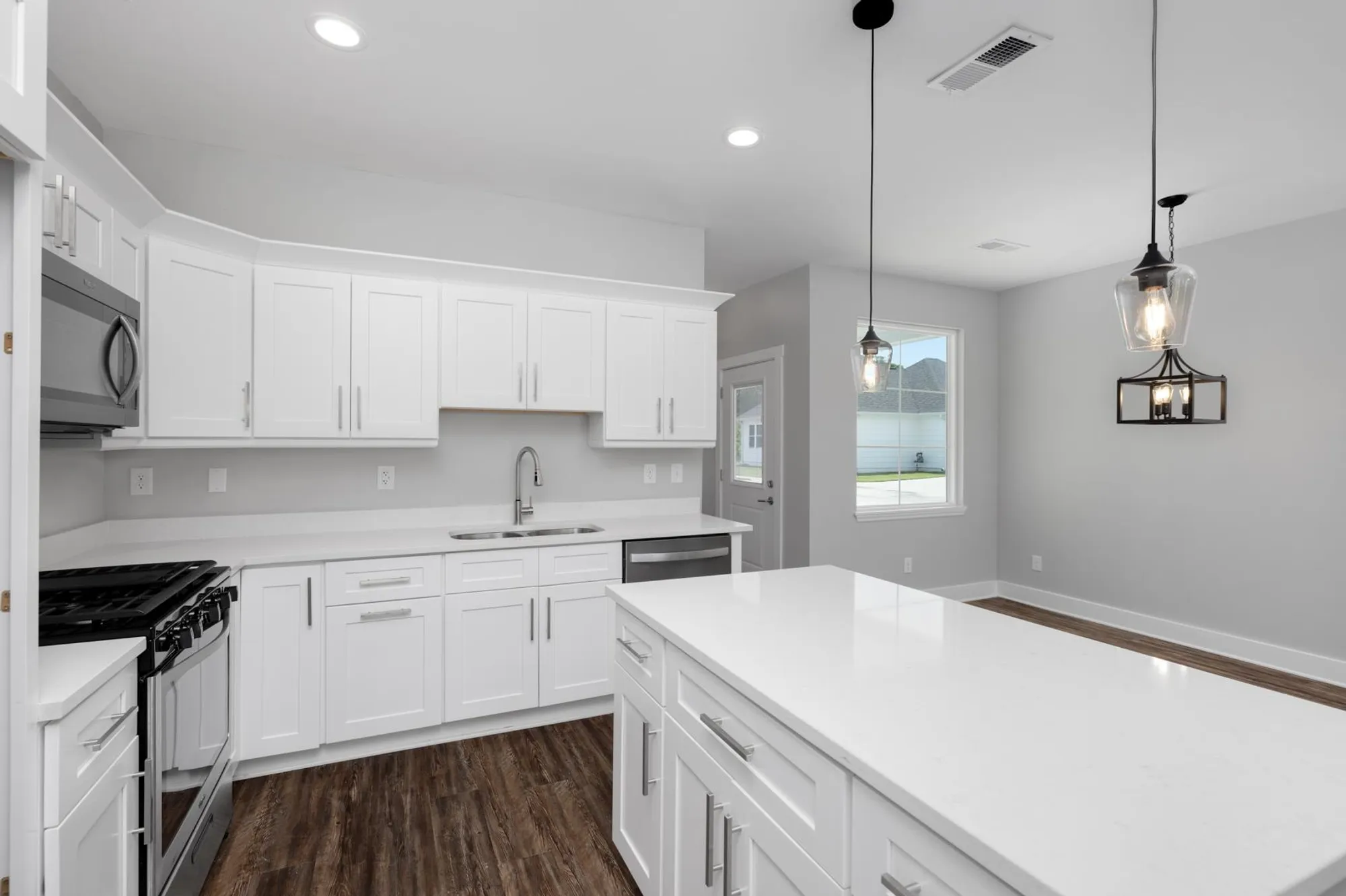 Property Slideshow image 9 of 20 | 447 abbey rd d, Munford, TN, 38058