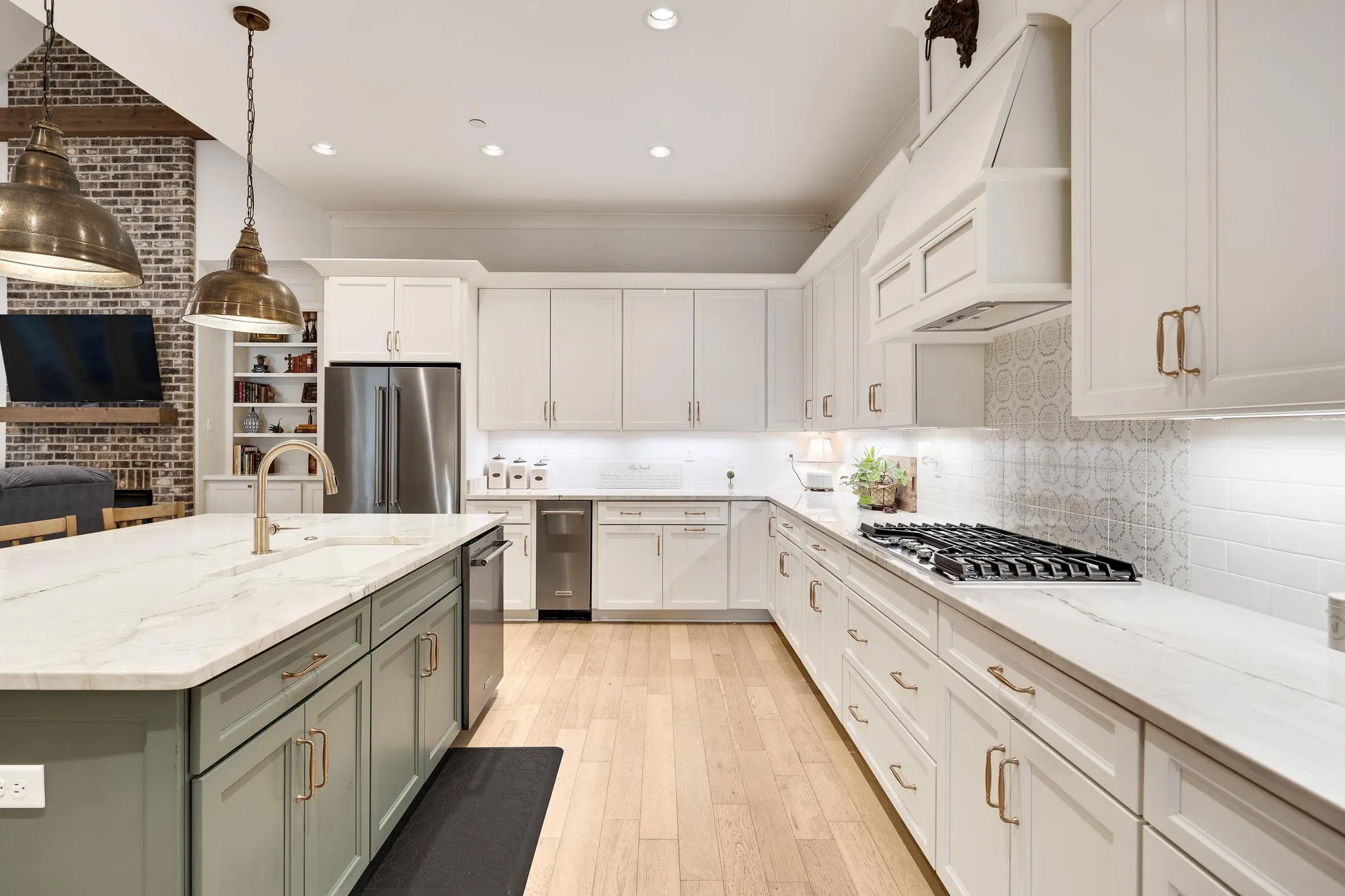 Property Slideshow image 12 of 39 | 10138 cliveden cir, Collierville, TN, 38017