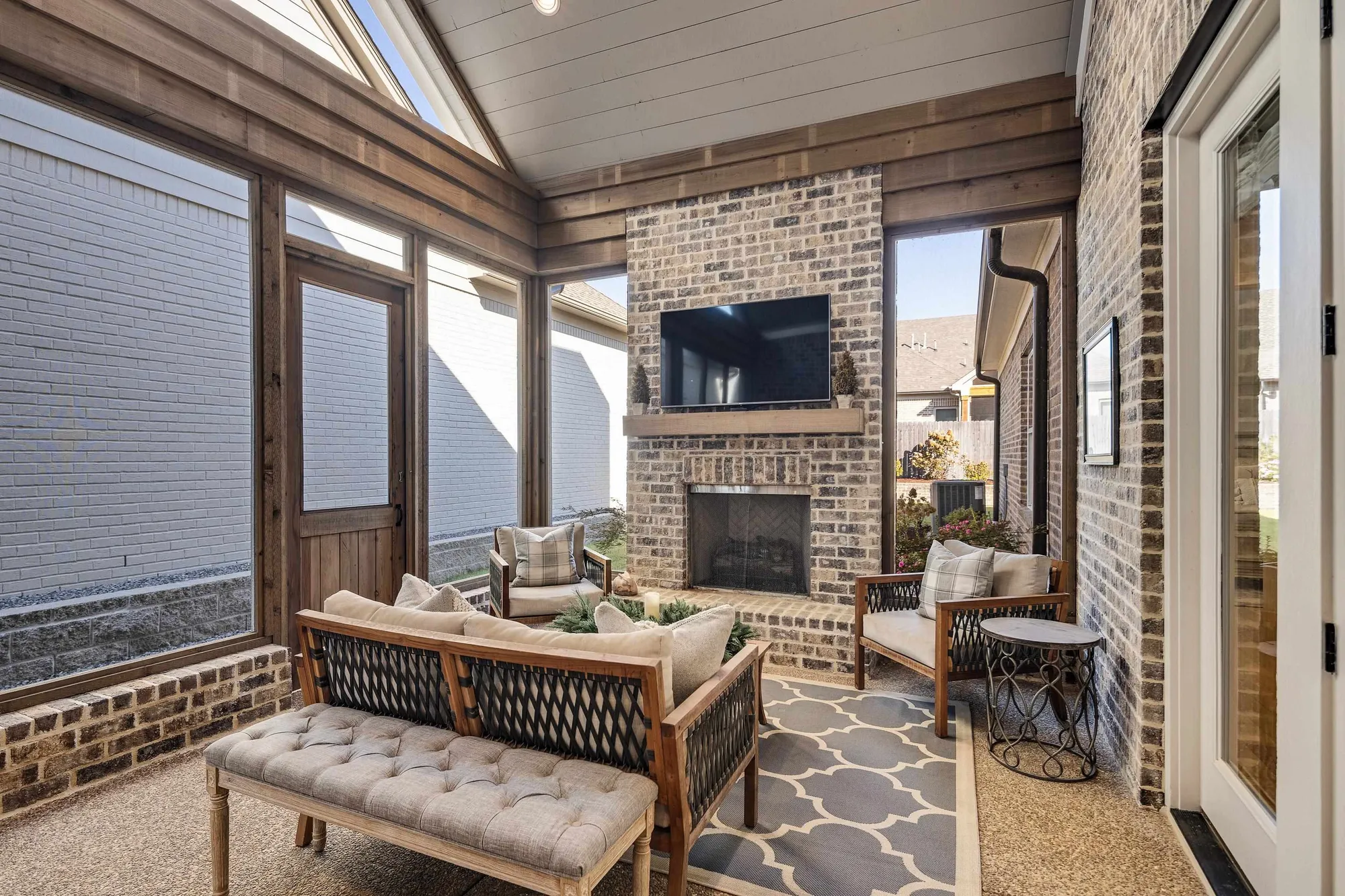 Property Slideshow image 35 of 39 | 10138 cliveden cir, Collierville, TN, 38017