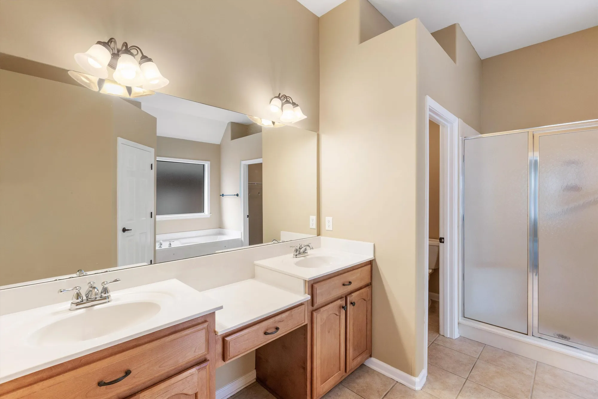 Property Slideshow image 18 of 28 | 3214 sea ray ln, Lakeland, TN, 38002