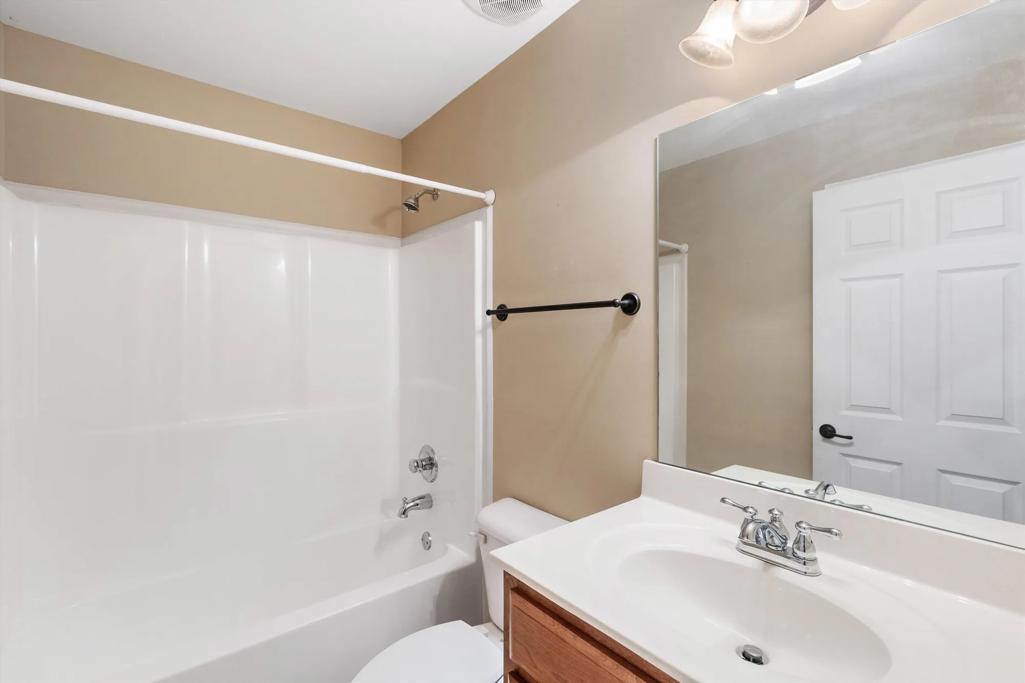 Property Slideshow image 22 of 28 | 3214 sea ray ln, Lakeland, TN, 38002