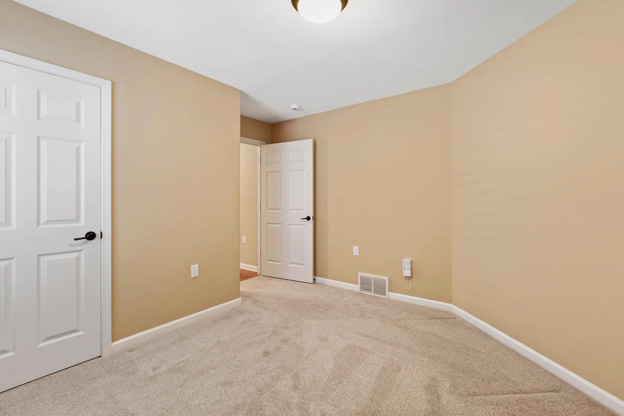 Property Slideshow image 24 of 28 | 3214 sea ray ln, Lakeland, TN, 38002