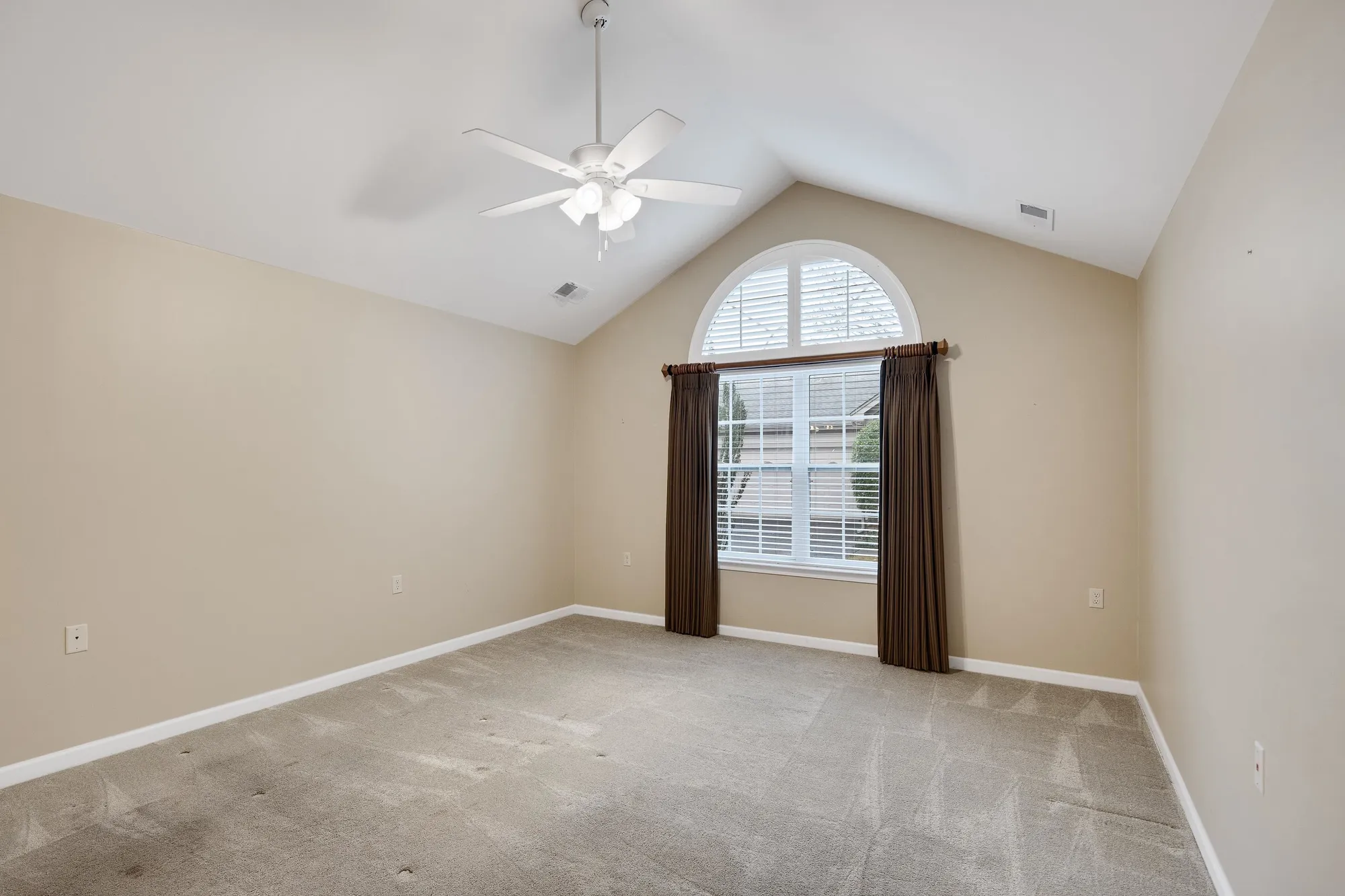 Property Slideshow image 27 of 36 | 781 stonevillage cv # 28, Collierville, TN, 38017