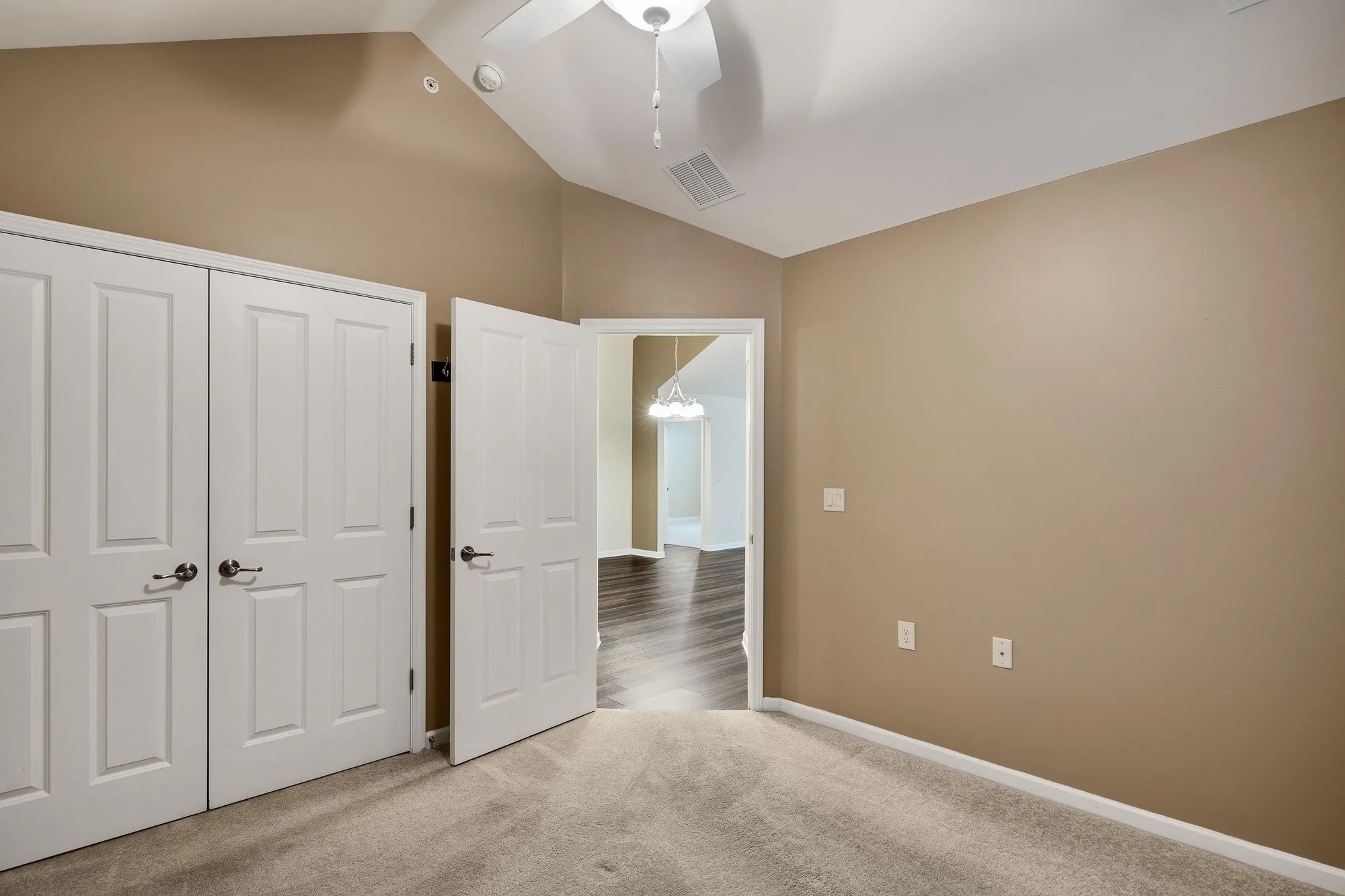 Property Slideshow image 33 of 36 | 781 stonevillage cv # 28, Collierville, TN, 38017