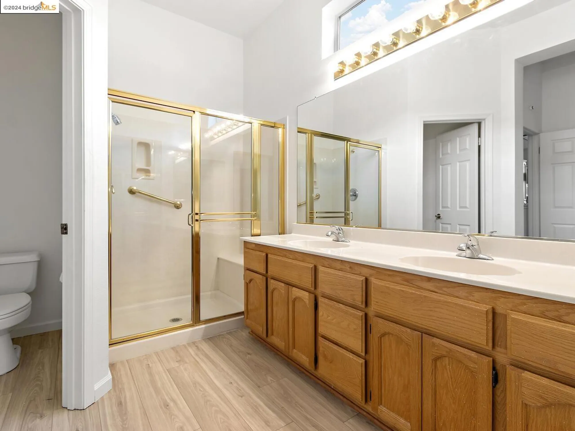 Property Slideshow image 18 of 33 | 1932 crispin dr, Brentwood, CA, 94513