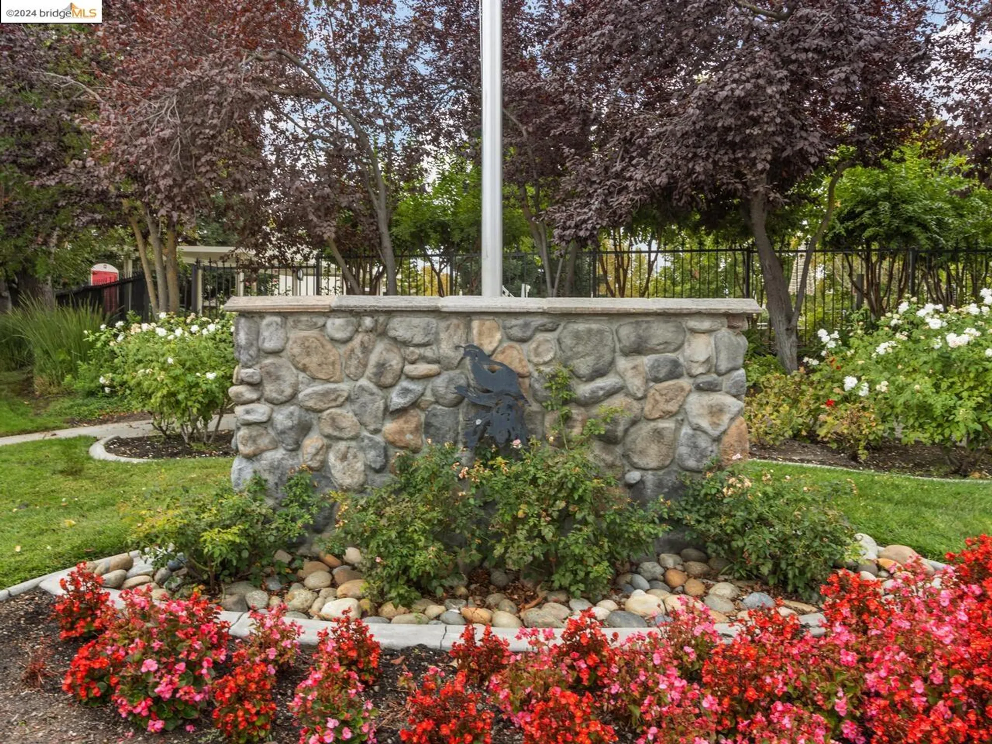 Property Slideshow image 30 of 33 | 1932 crispin dr, Brentwood, CA, 94513