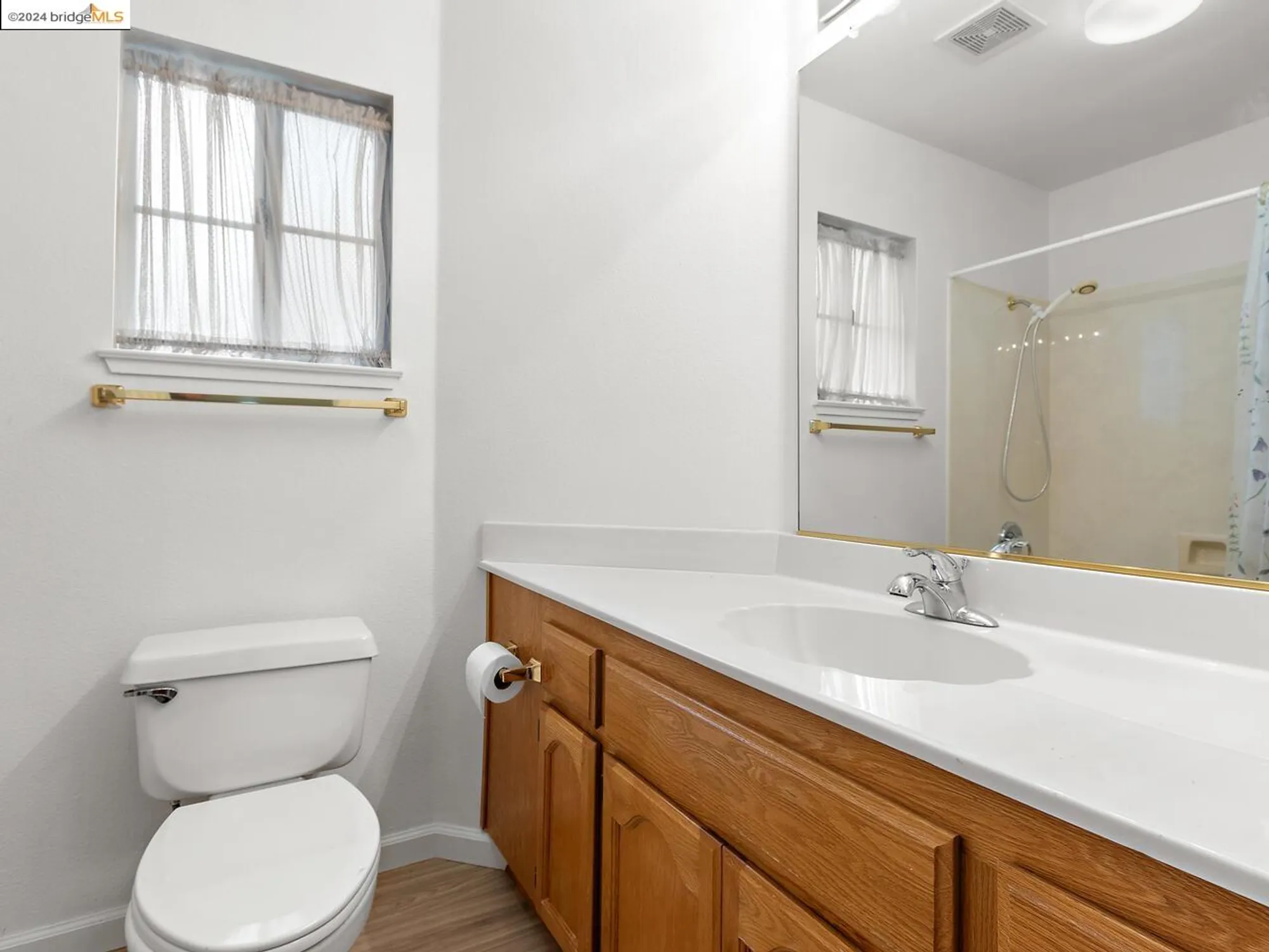 Property Slideshow image 22 of 33 | 1932 crispin dr, Brentwood, CA, 94513