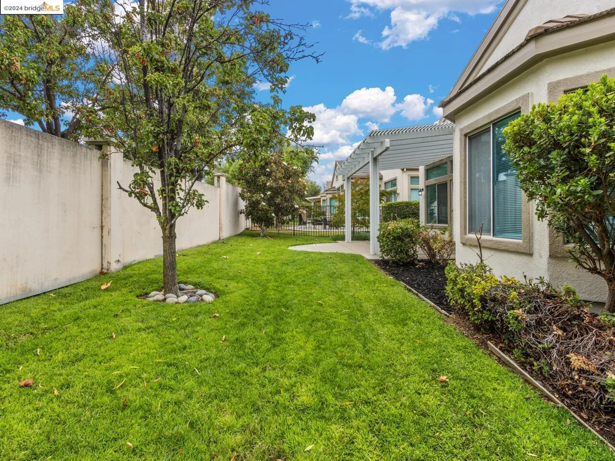 Property Slideshow image 24 of 33 | 1932 crispin dr, Brentwood, CA, 94513